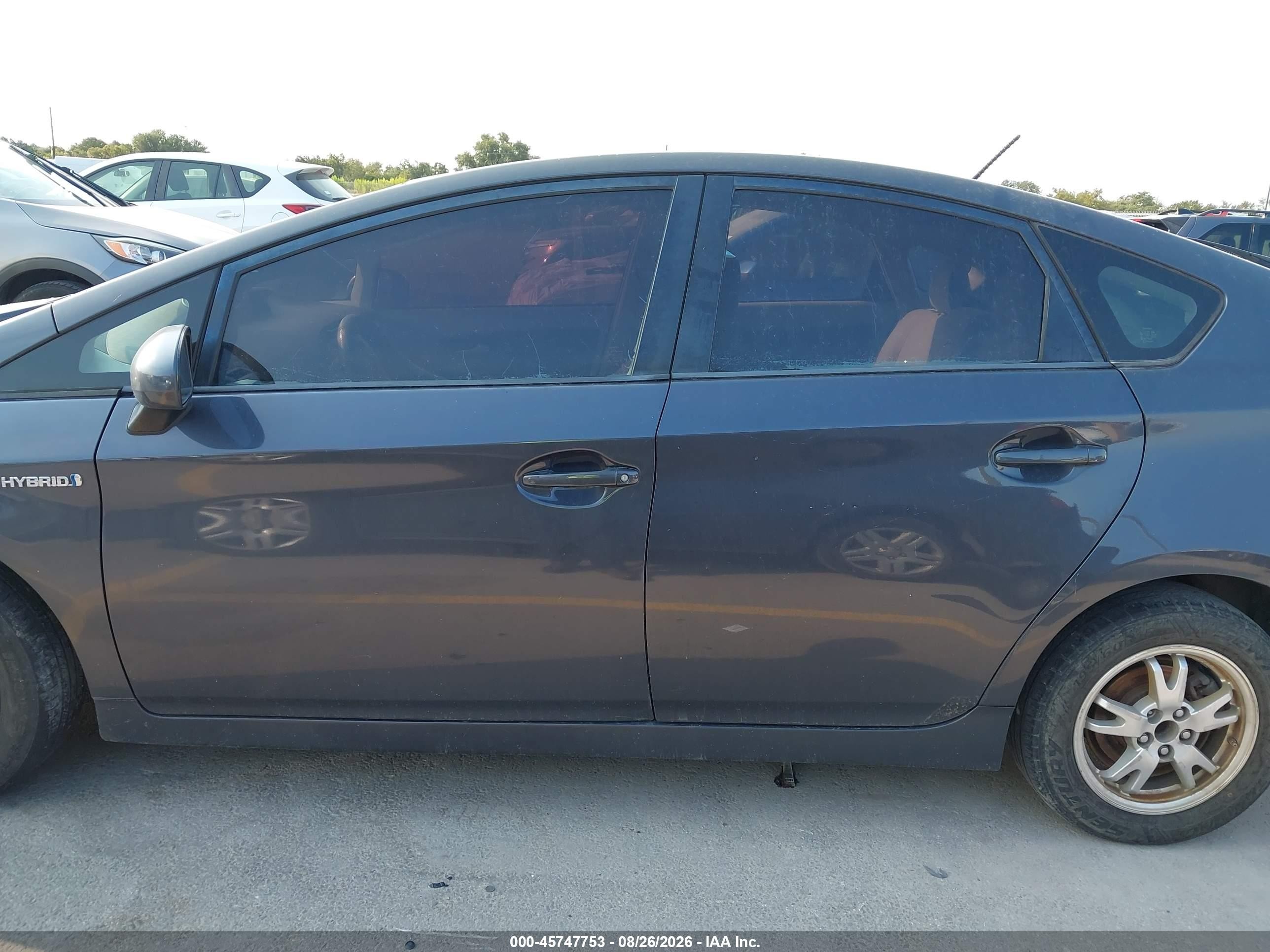 2011 Toyota Prius Two Gray vin: JTDKN3DU4B0284812