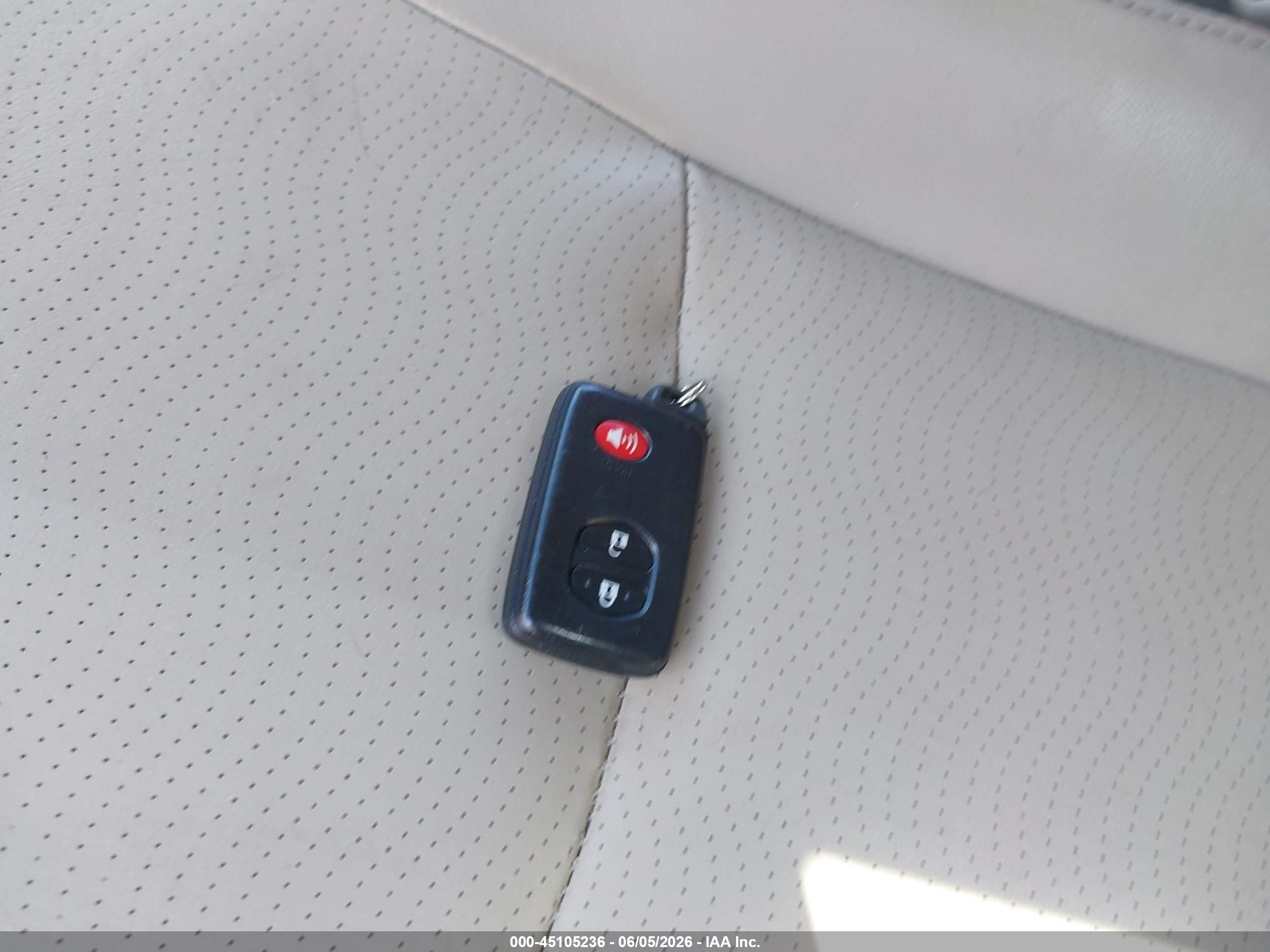 2011 Toyota Prius Four Red vin: JTDKN3DU4B0312415