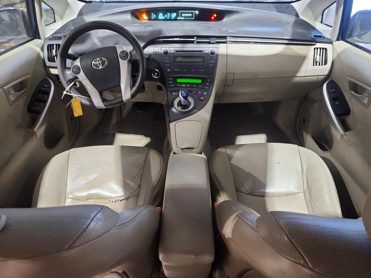 2011 Toyota Prius Three Blue vin: JTDKN3DU4B0318666