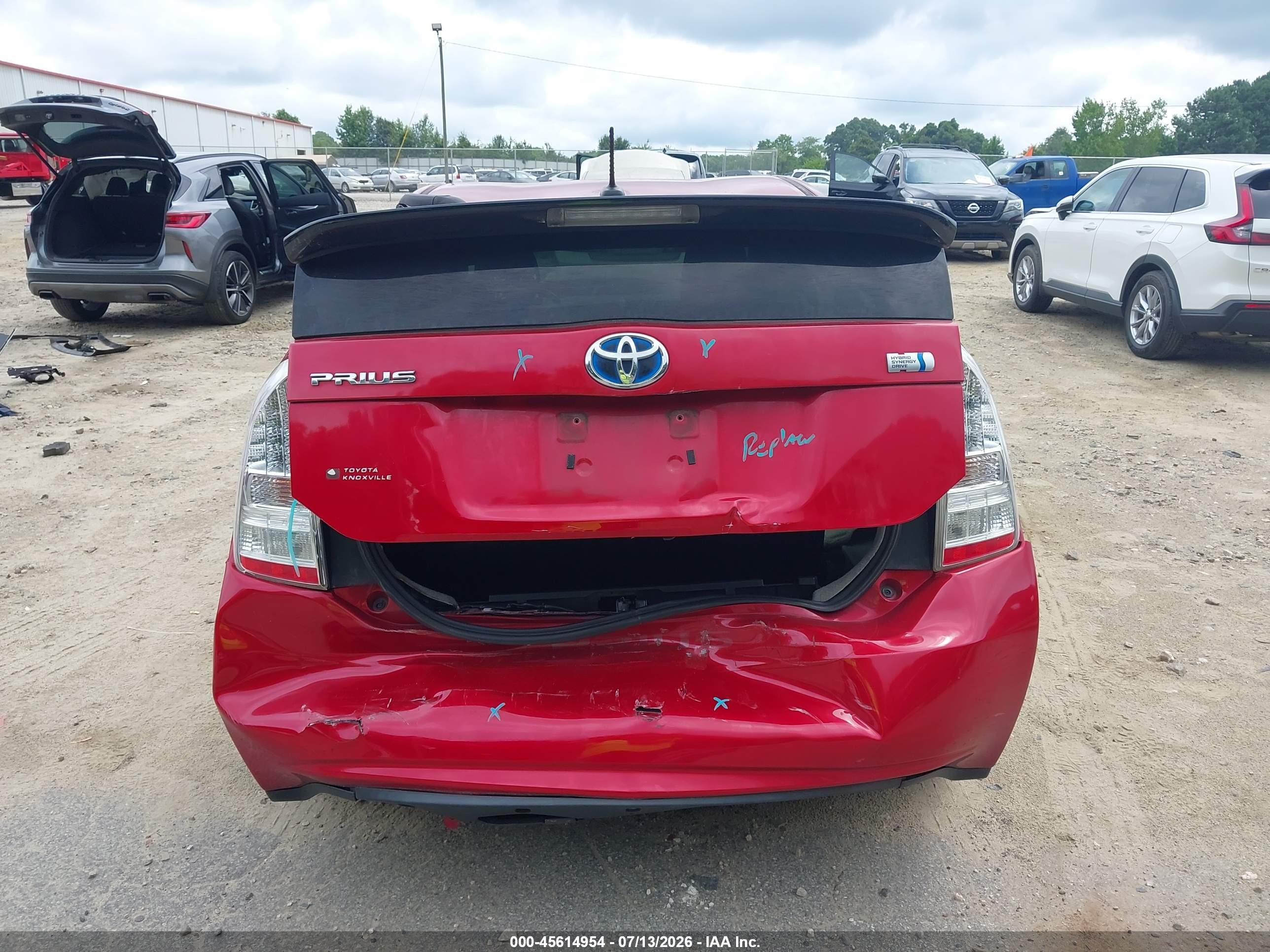 2011 Toyota Prius Two Red vin: JTDKN3DU4B0323155