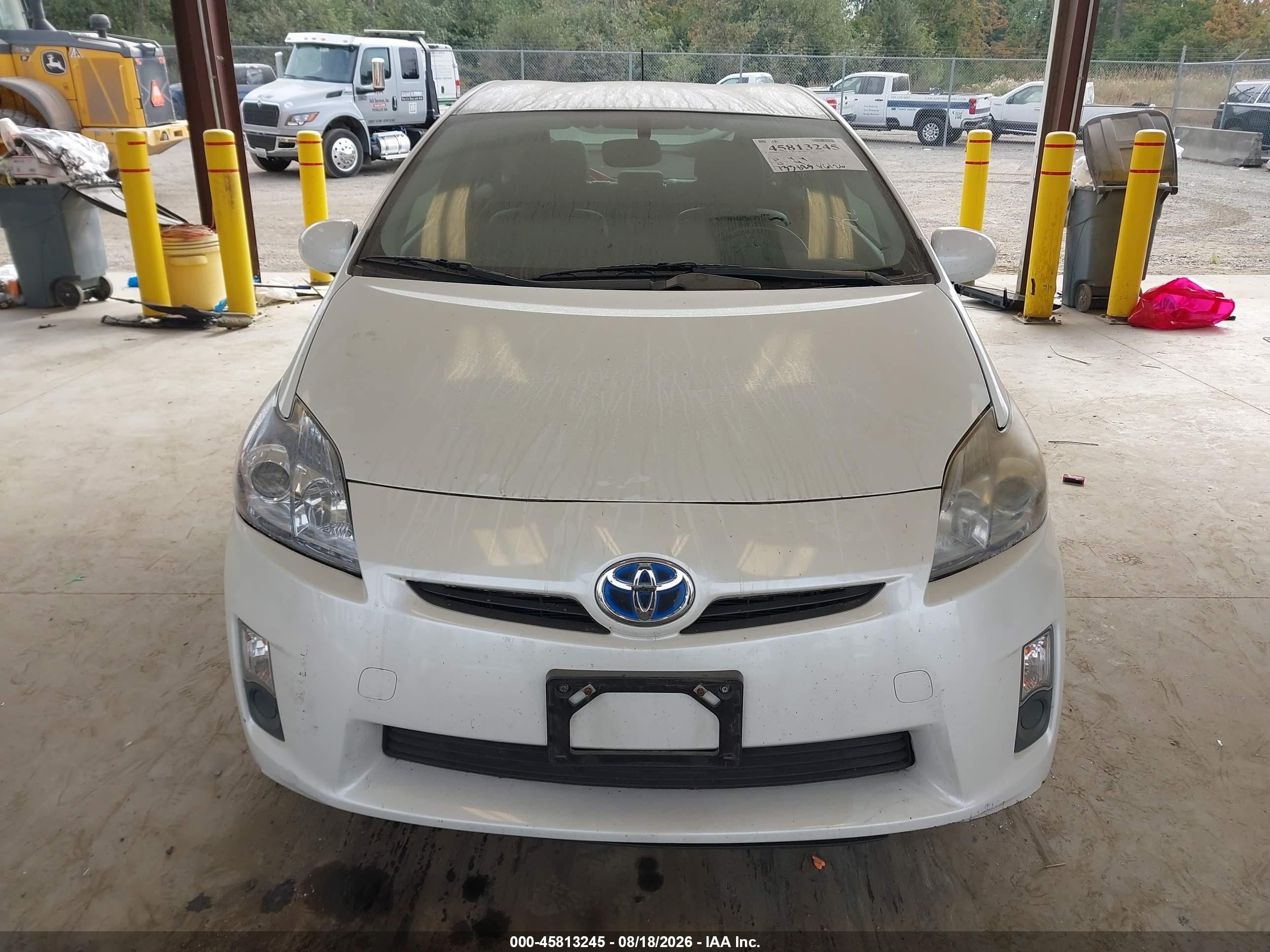 2011 Toyota Prius Four White vin: JTDKN3DU4B0328002