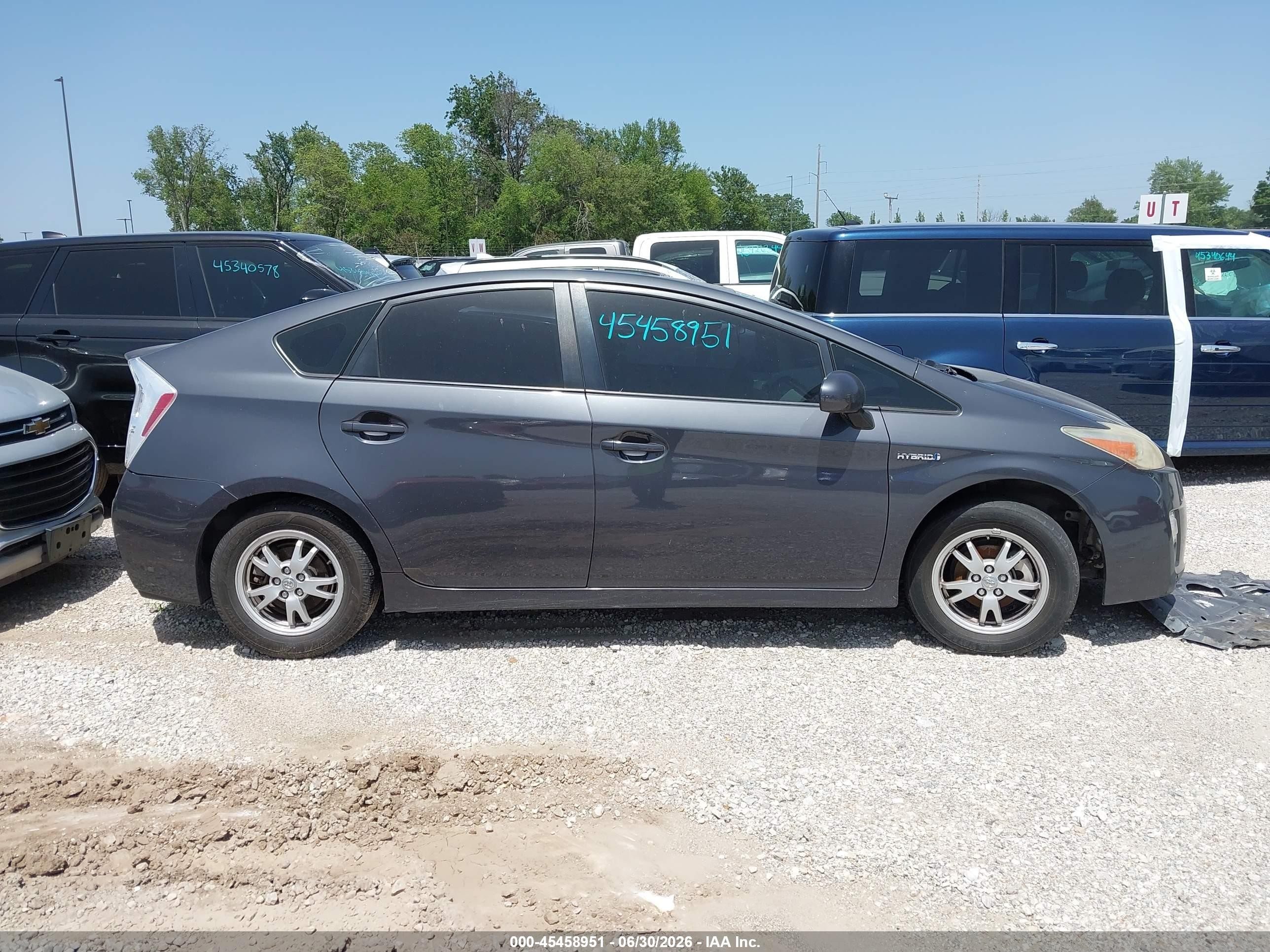 2011 Toyota Prius Two Черный vin: JTDKN3DU4B1379834