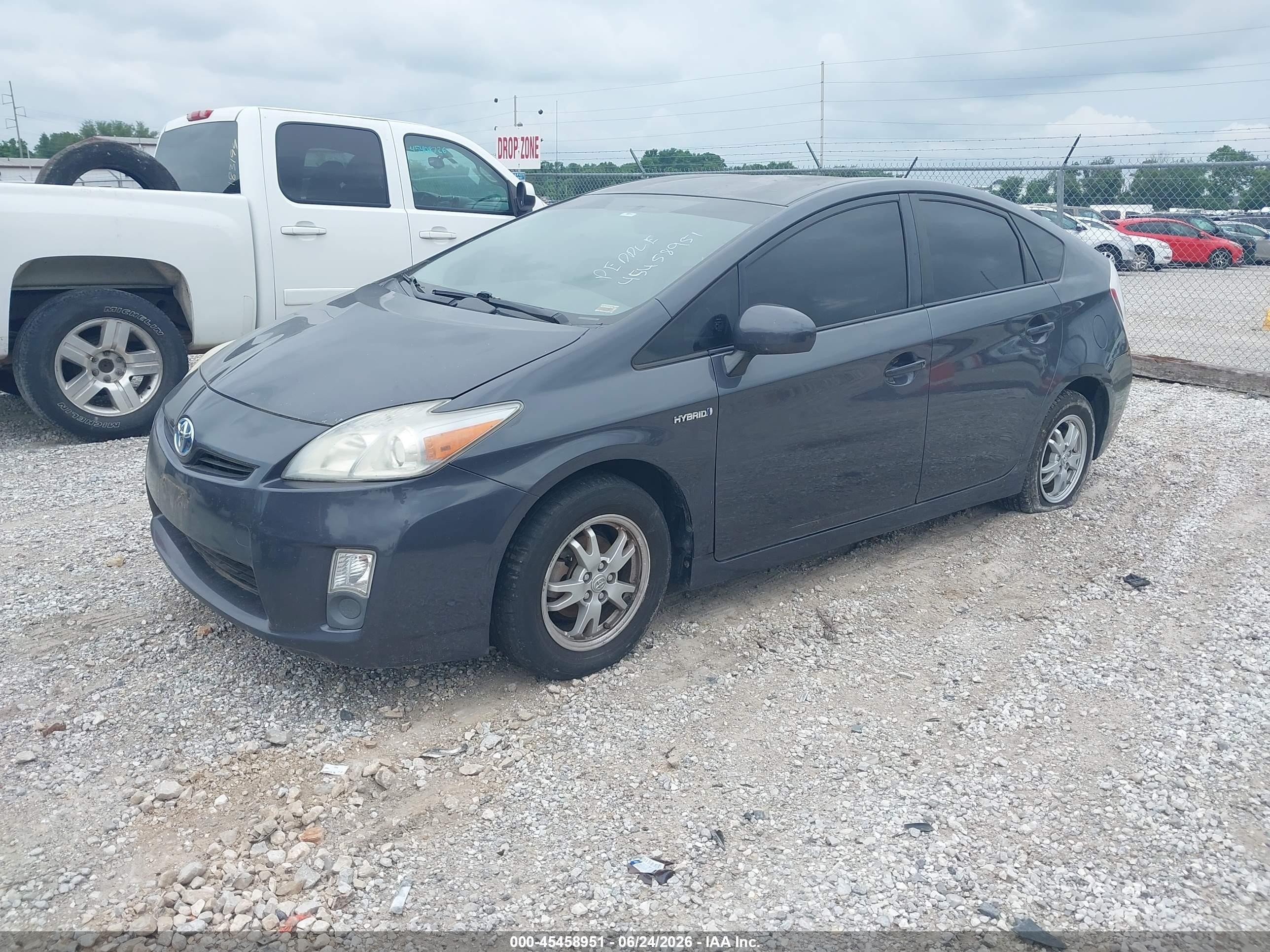2011 Toyota Prius Two Черный vin: JTDKN3DU4B1379834