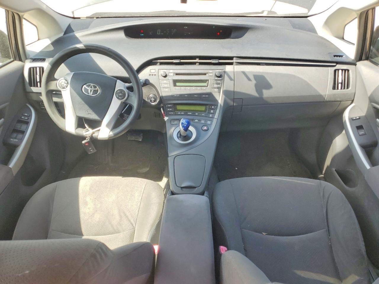 2011 Toyota Prius Two Серый vin: JTDKN3DU4B1382569