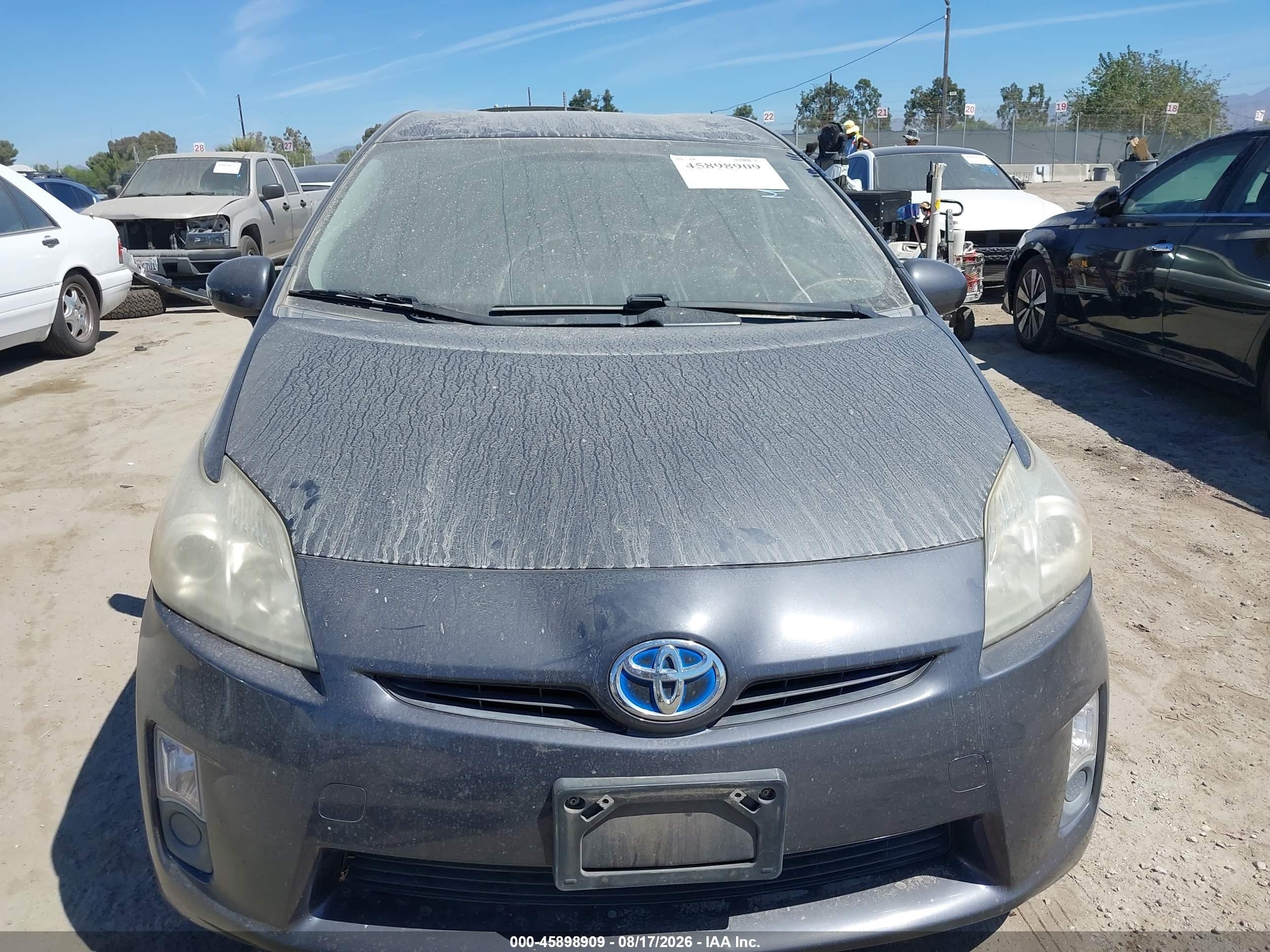 2011 Toyota Prius Two Gray vin: JTDKN3DU4B1420110