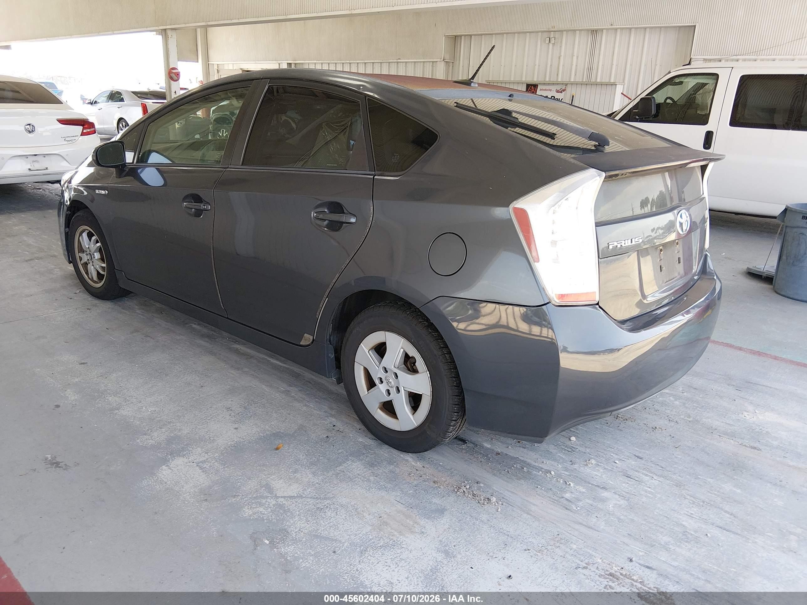 2011 Toyota Prius Two Gray vin: JTDKN3DU4B1432080