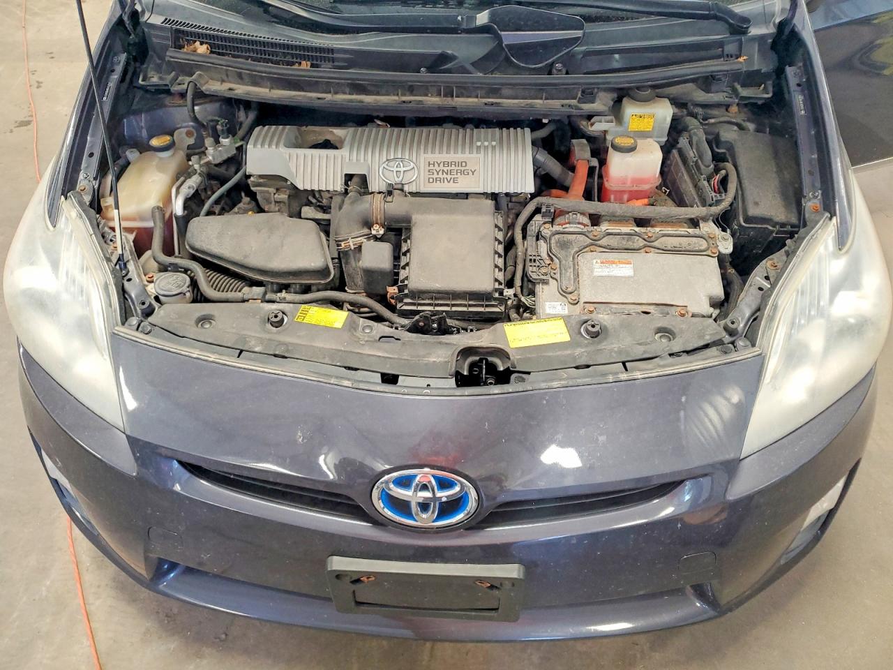 2011 Toyota Prius Three Gray vin: JTDKN3DU4B1457416