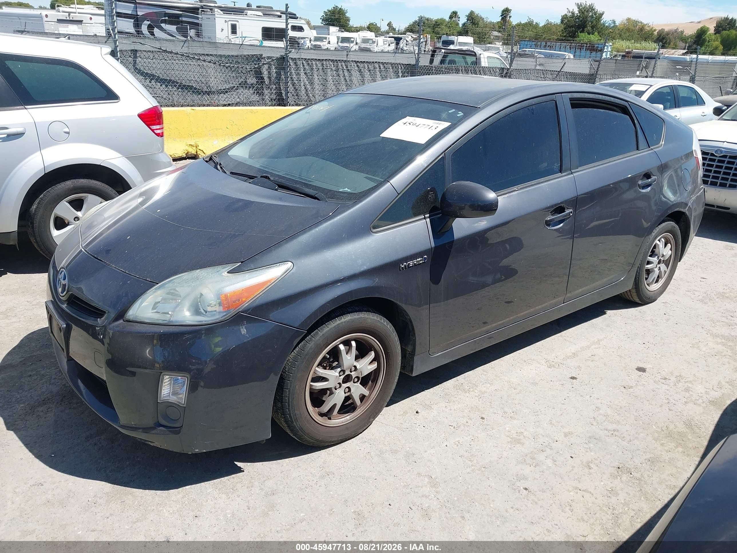 2011 Toyota Prius Two Серый vin: JTDKN3DU4B1476905