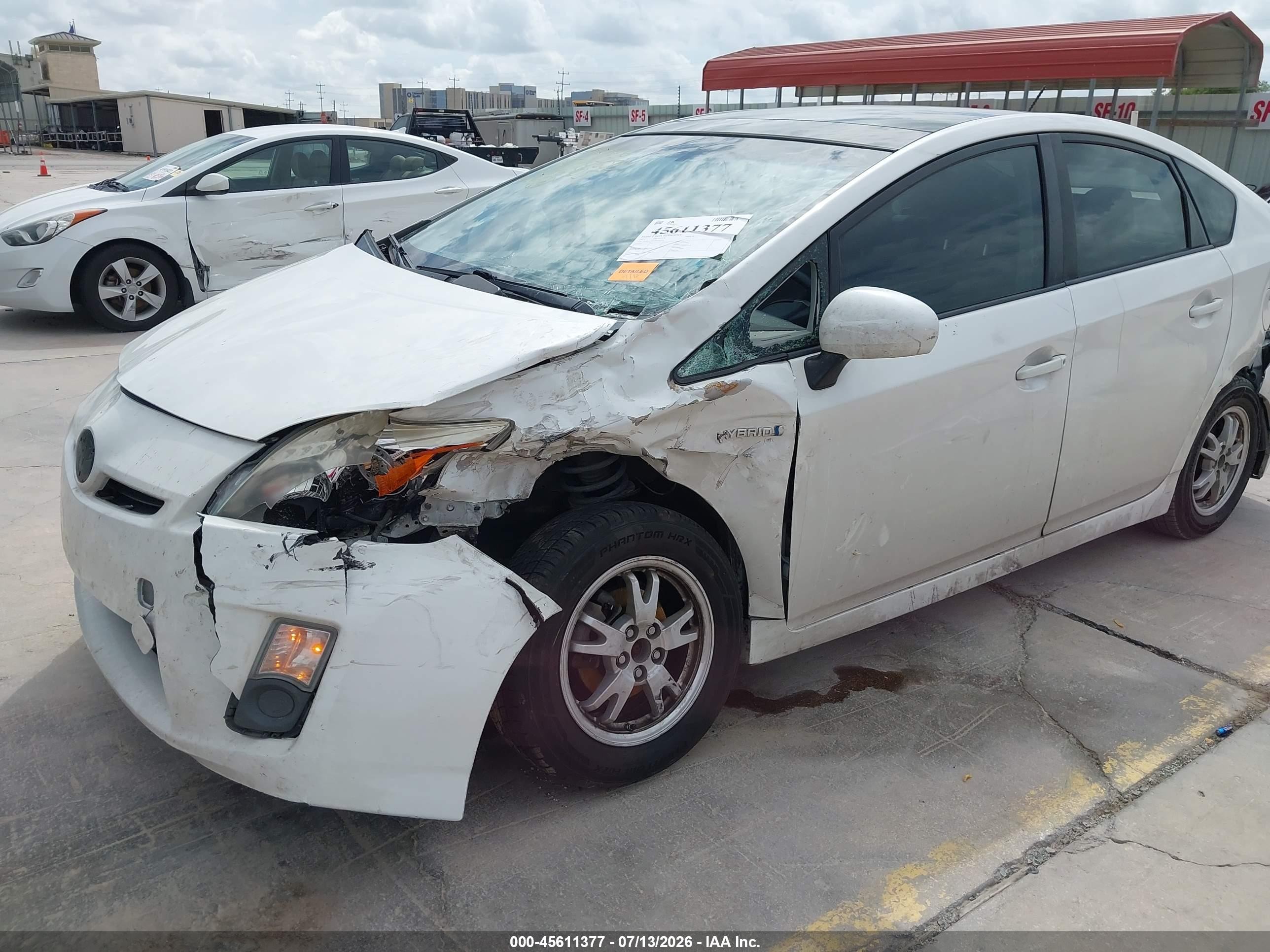 2011 Toyota Prius Three White vin: JTDKN3DU4B5246905