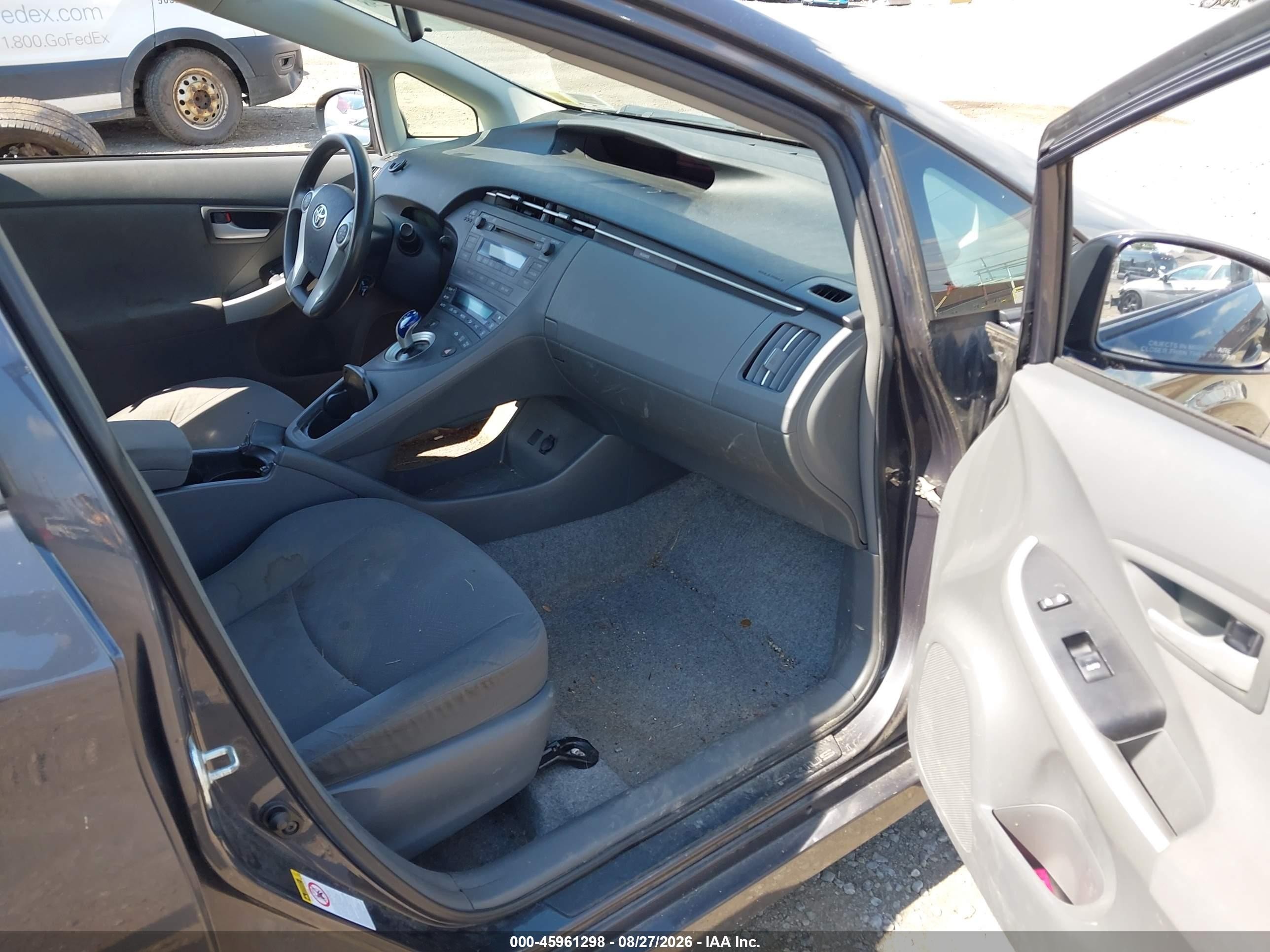 2011 Toyota Prius Two Gray vin: JTDKN3DU4B5321599