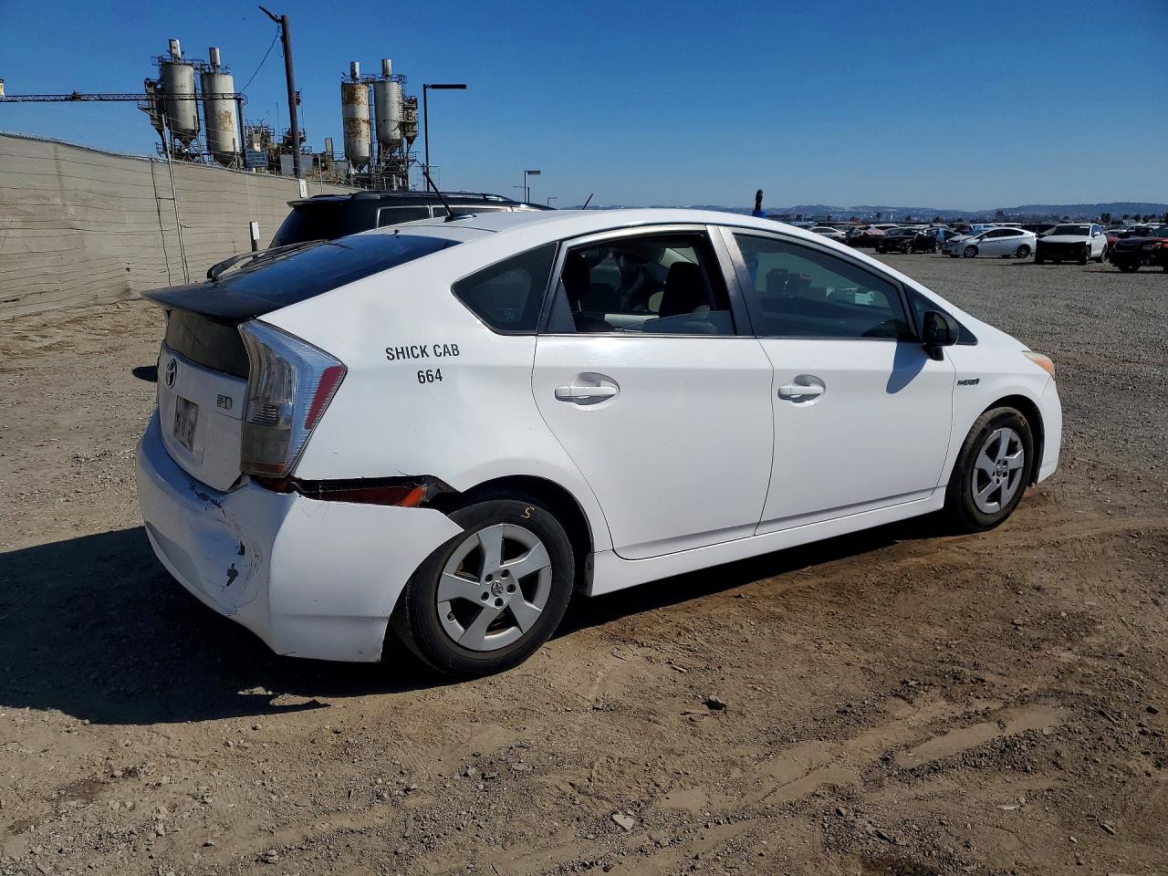 2011 Toyota Prius Two Белый vin: JTDKN3DU4B5328486
