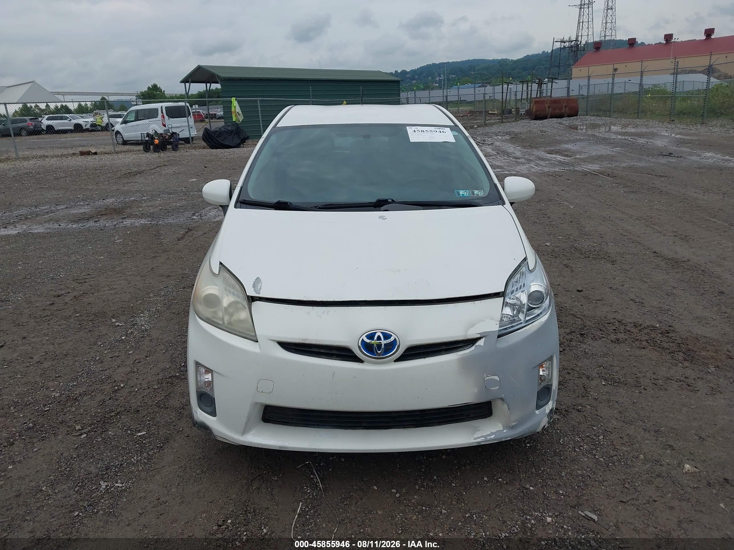 2011 Toyota Prius Two Белый vin: JTDKN3DU4B5330495