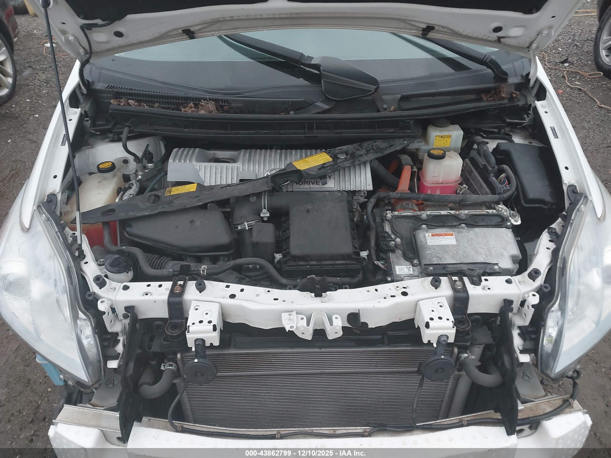 2011 Toyota Prius Three White vin: JTDKN3DU4B5339536