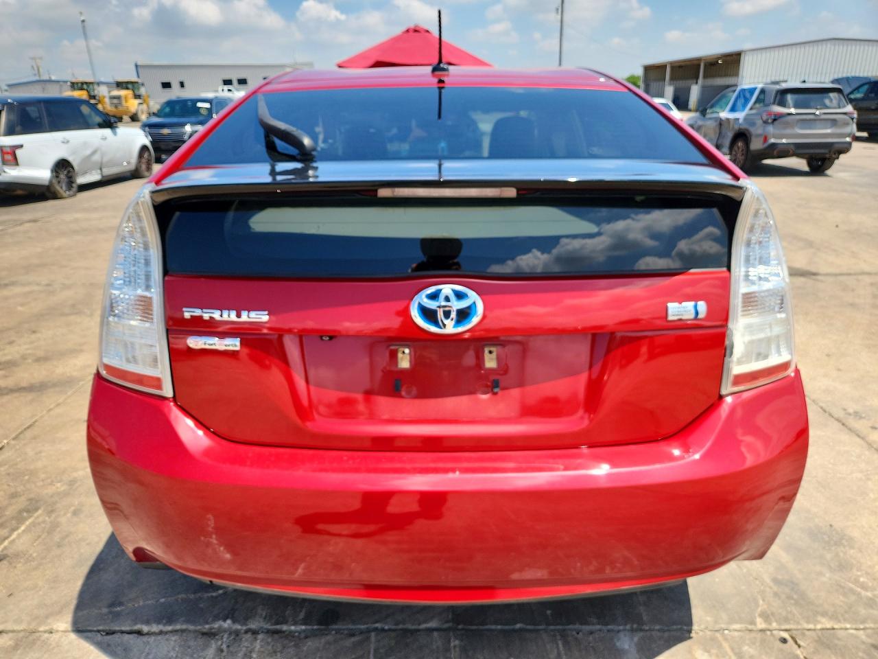 2011 Toyota Prius Three Red vin: JTDKN3DU4B5343652
