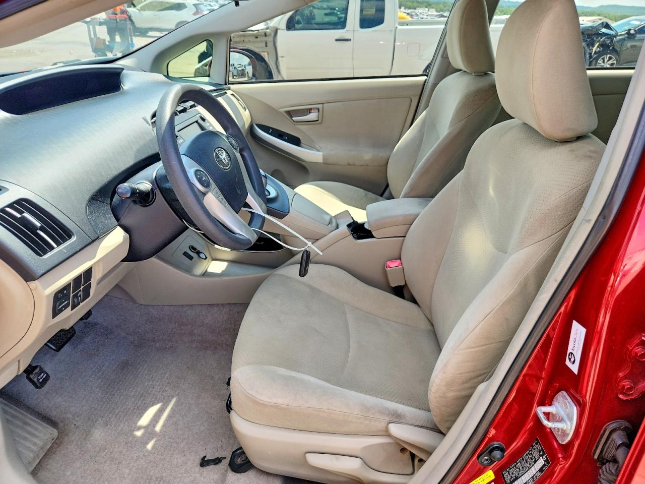 2011 Toyota Prius Three Red vin: JTDKN3DU4B5343652