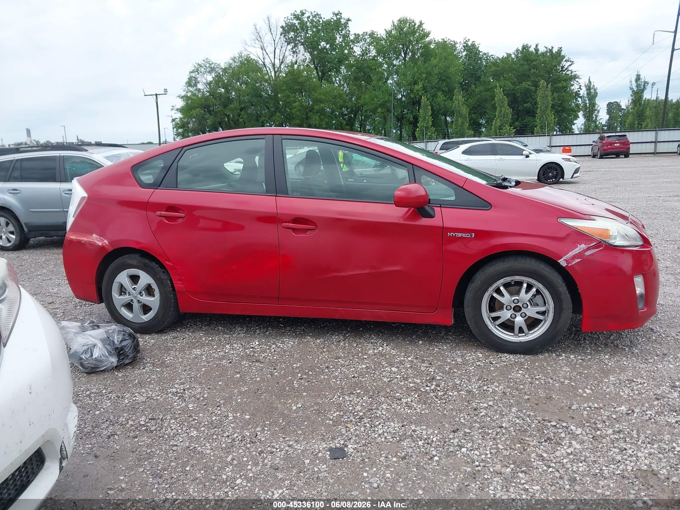 2011 Toyota Prius Three Red vin: JTDKN3DU4B5367594