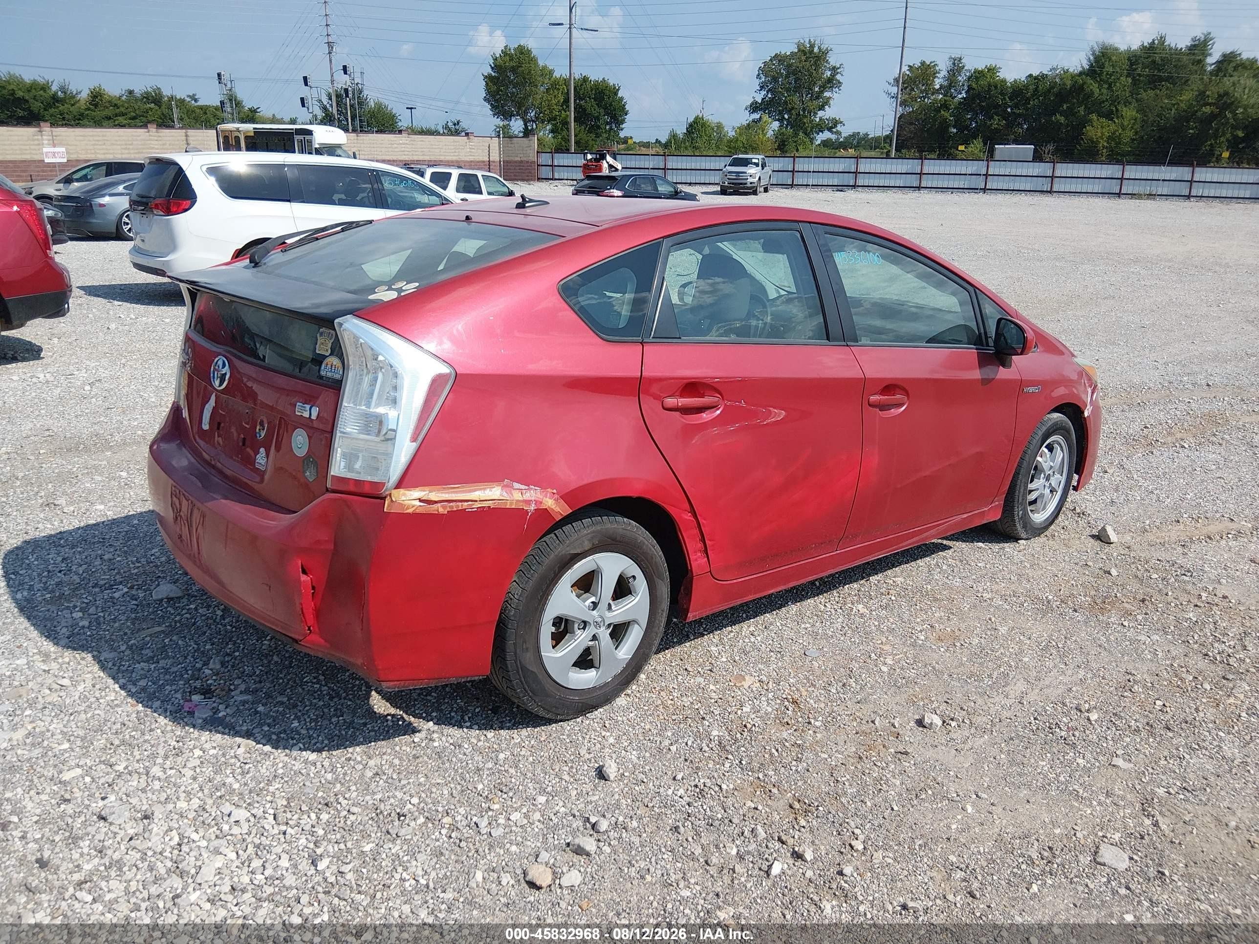 2011 Toyota Prius   Red vin: JTDKN3DU4B5367594