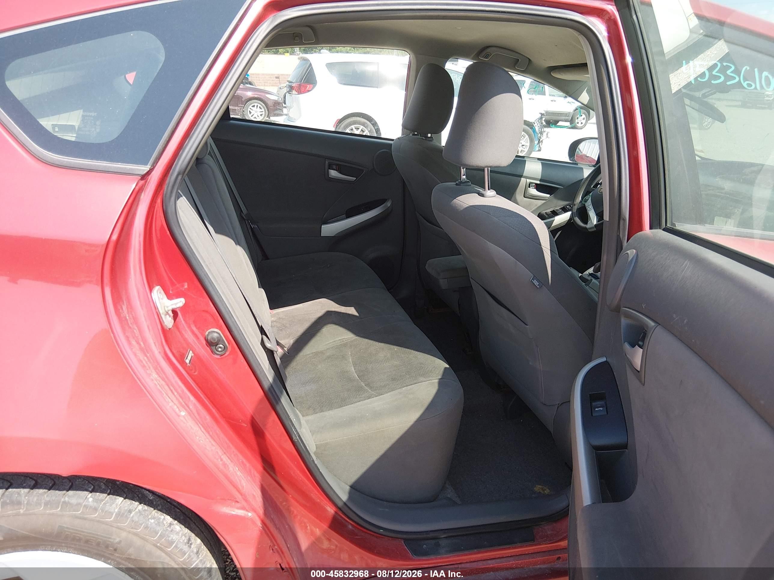 2011 Toyota Prius   Red vin: JTDKN3DU4B5367594