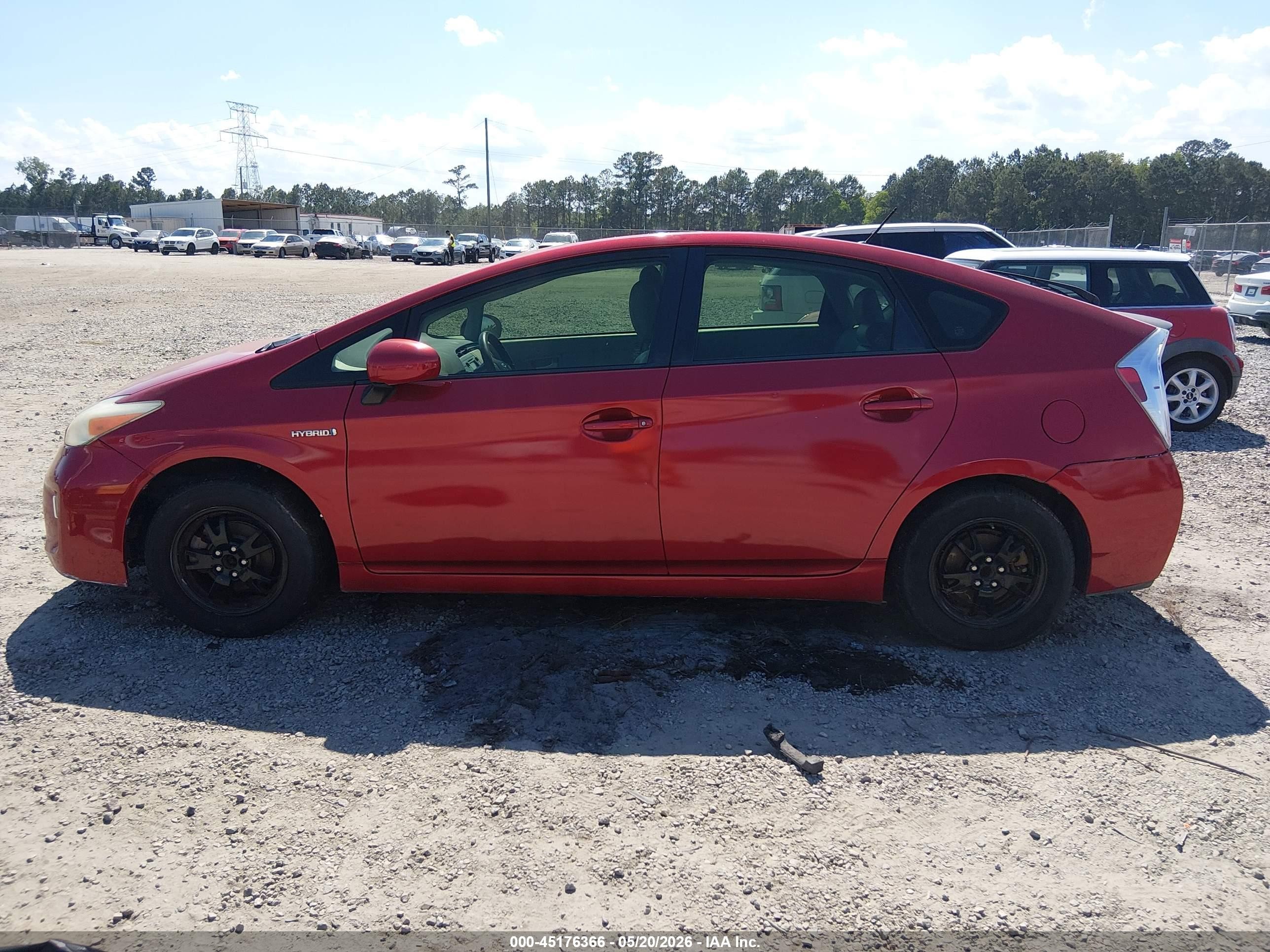 2012 Toyota Prius Two Red vin: JTDKN3DU4C1607963