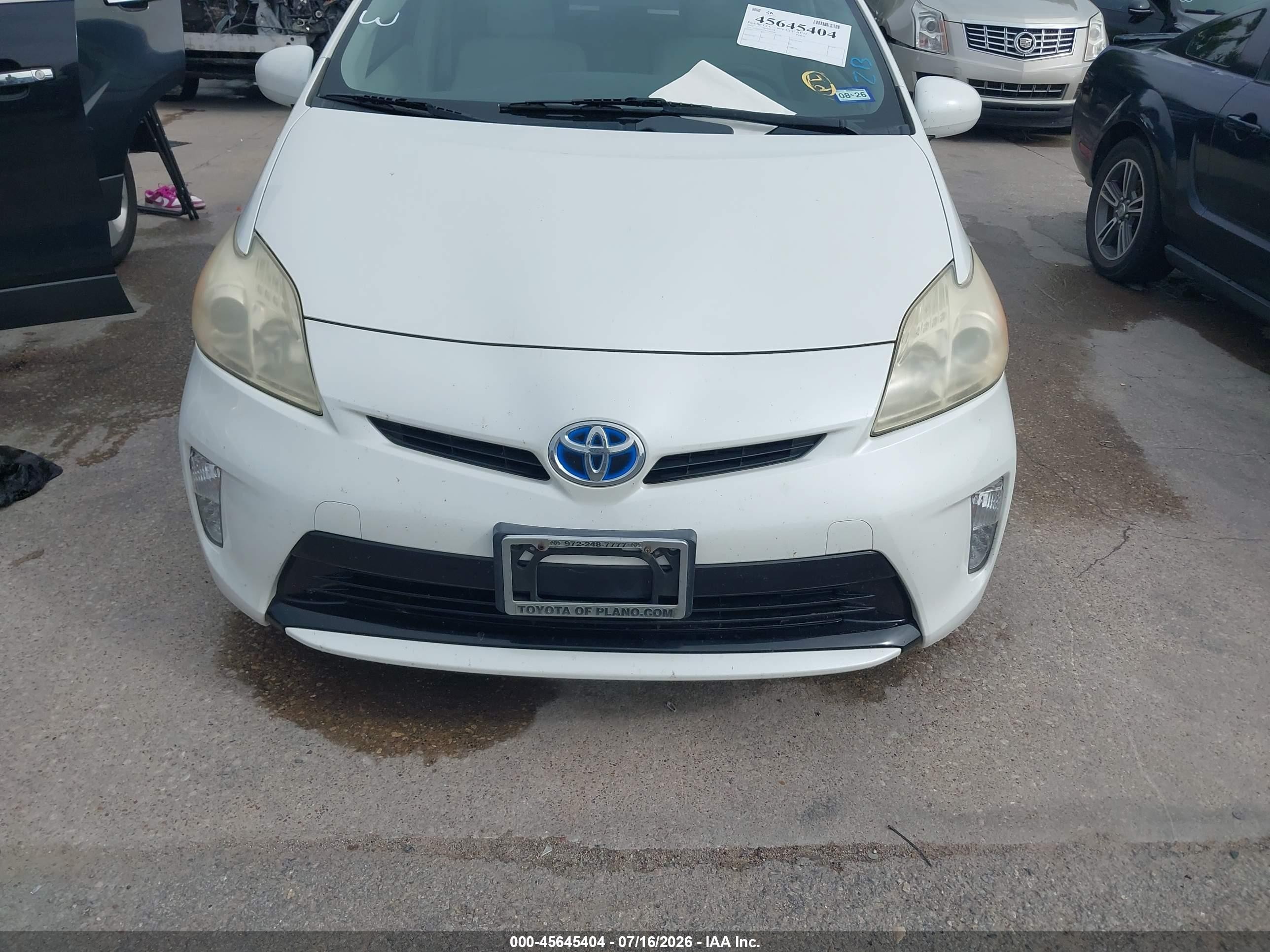 2012 Toyota Prius Two Белый vin: JTDKN3DU4C5503496
