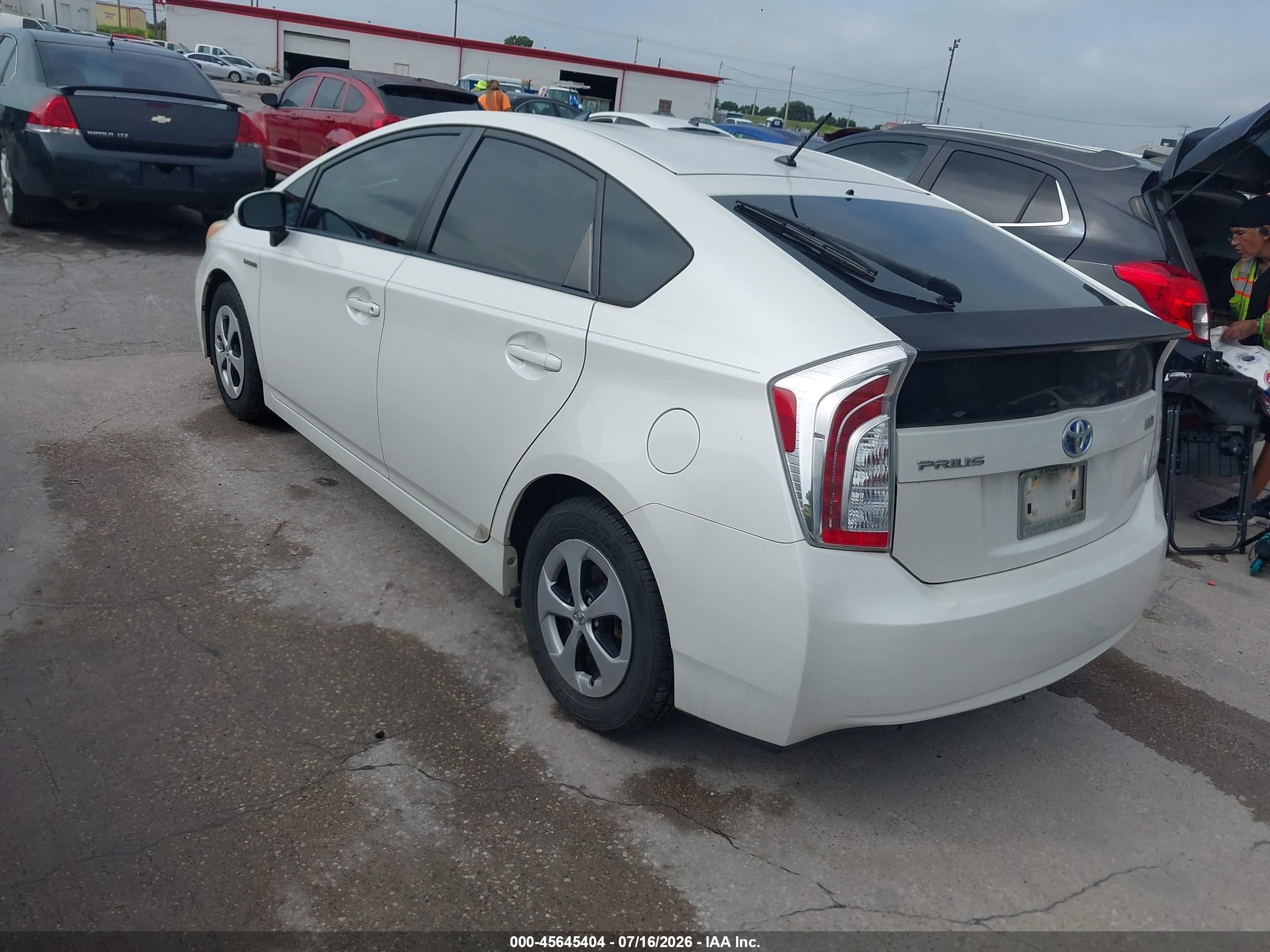 2012 Toyota Prius Two Белый vin: JTDKN3DU4C5503496