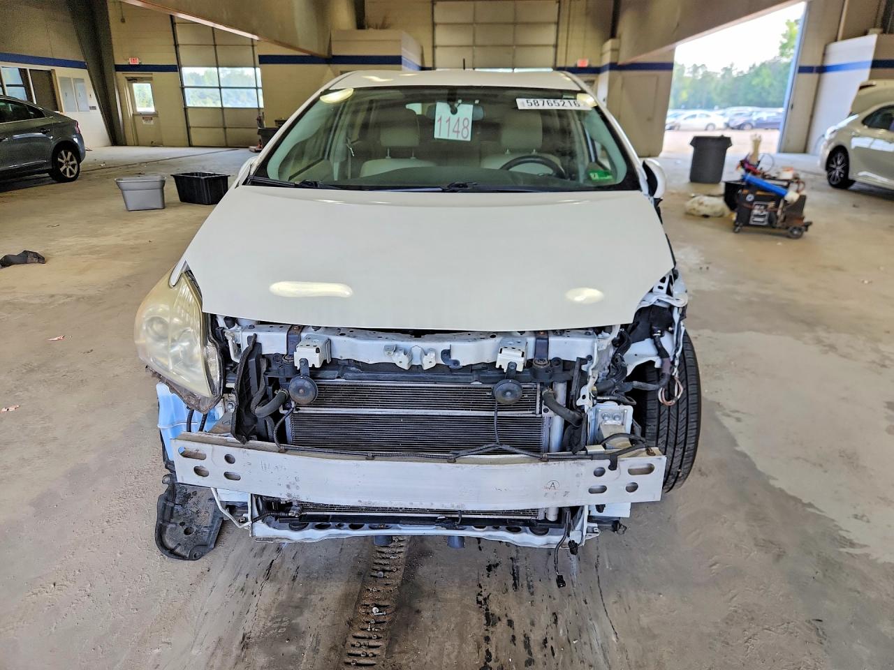 2013 Toyota Prius Four White vin: JTDKN3DU4D0341707
