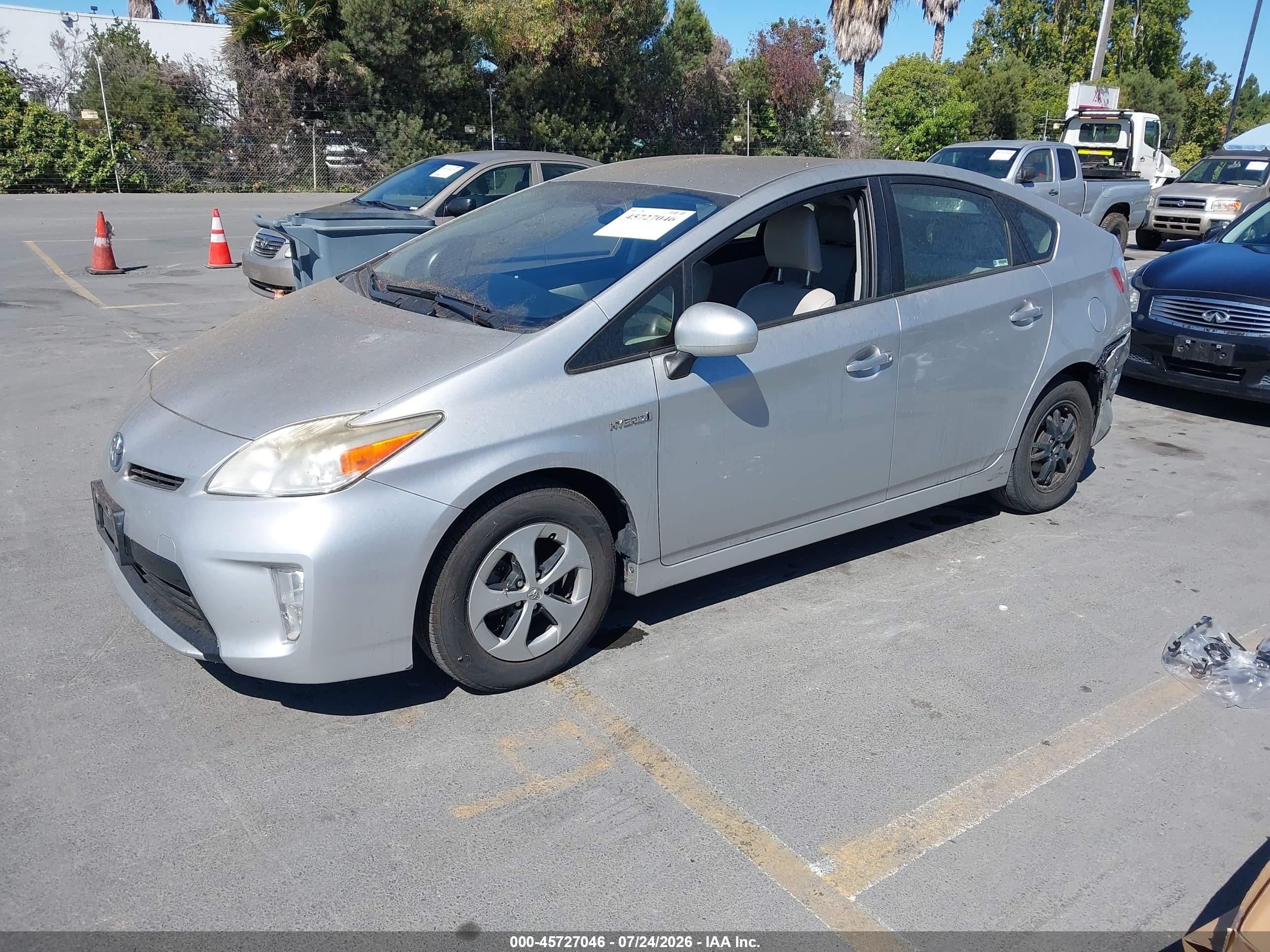 2013 Toyota Prius Two Silver vin: JTDKN3DU4D0343697