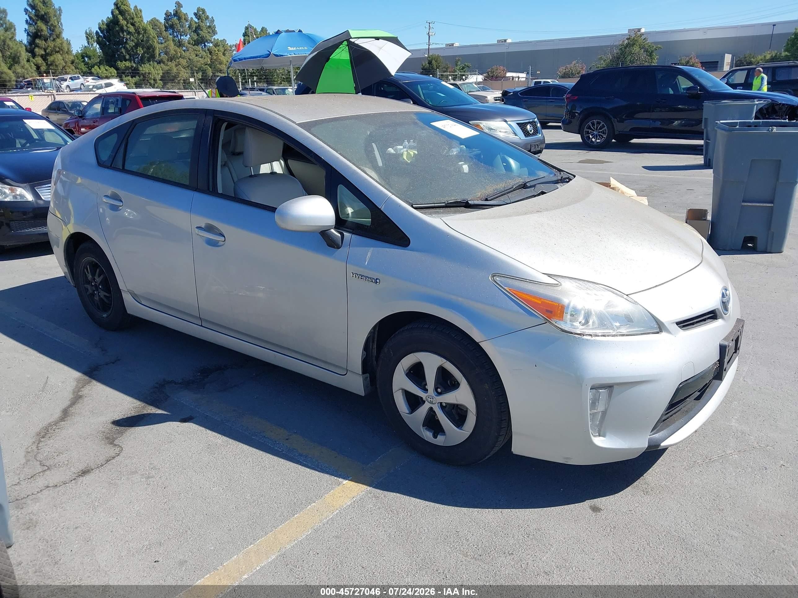 2013 Toyota Prius Two Silver vin: JTDKN3DU4D0343697