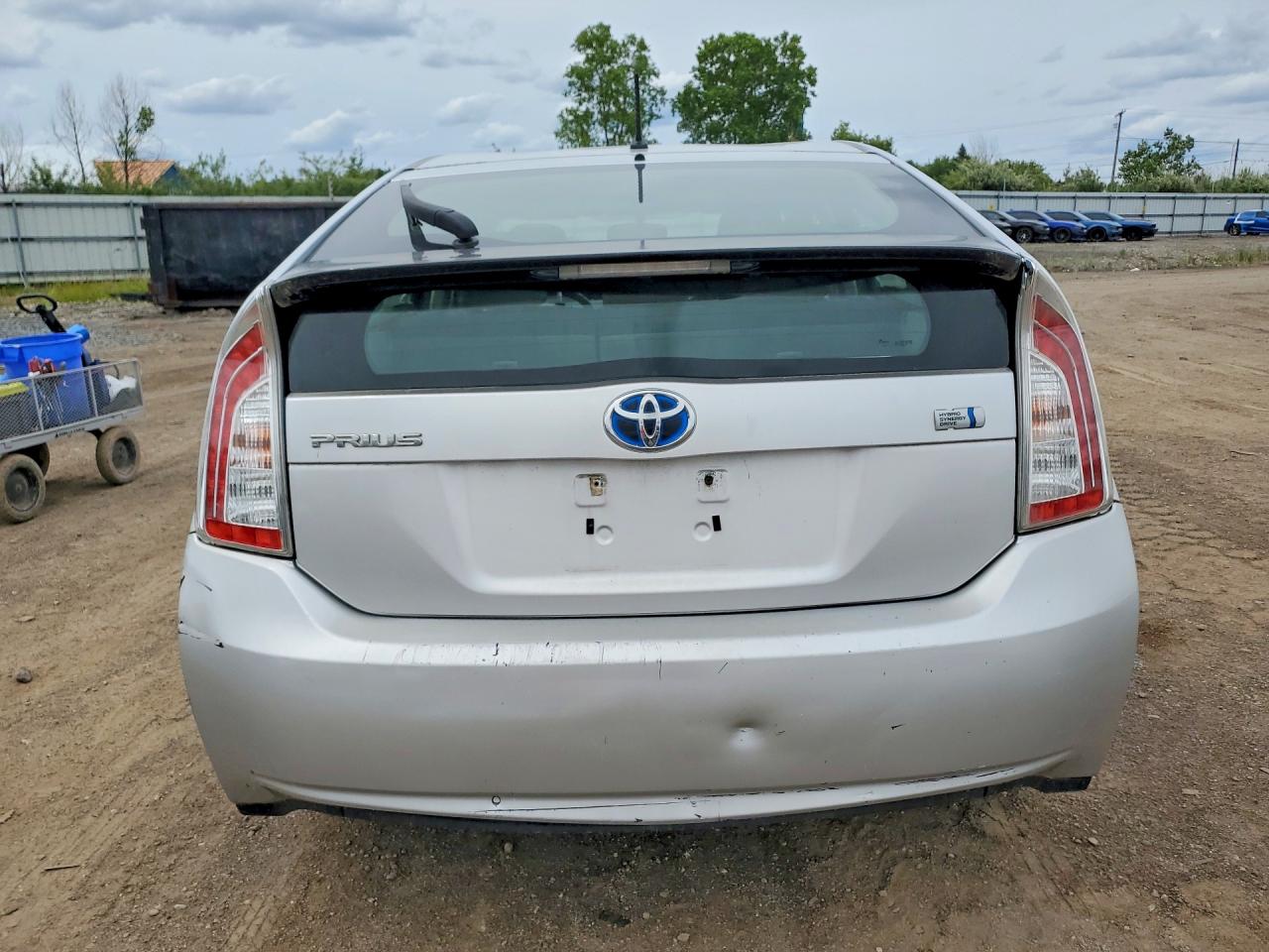 2013 Toyota Prius Two Silver vin: JTDKN3DU4D0349936