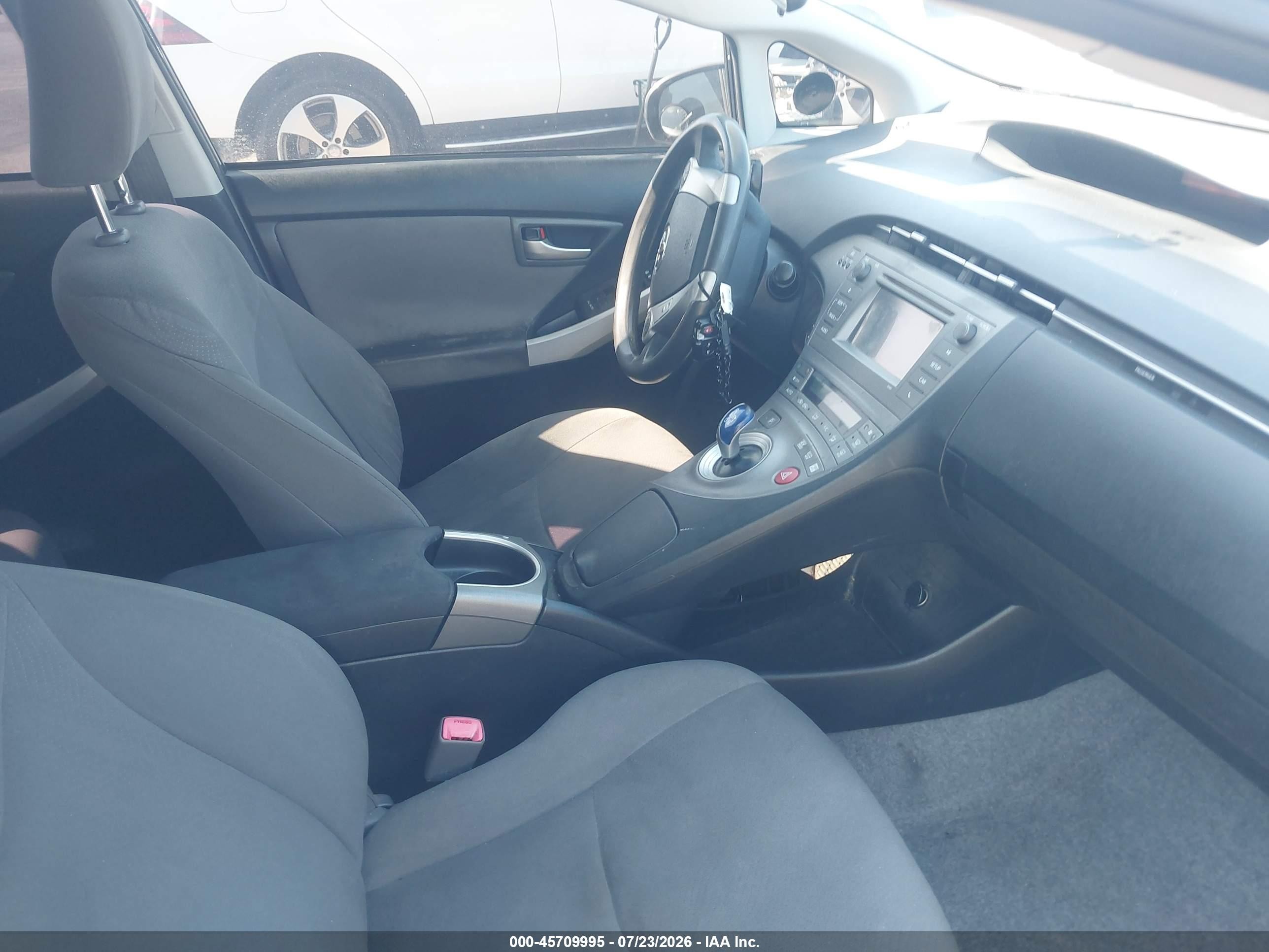 2013 Toyota Prius Two Gray vin: JTDKN3DU4D1656047