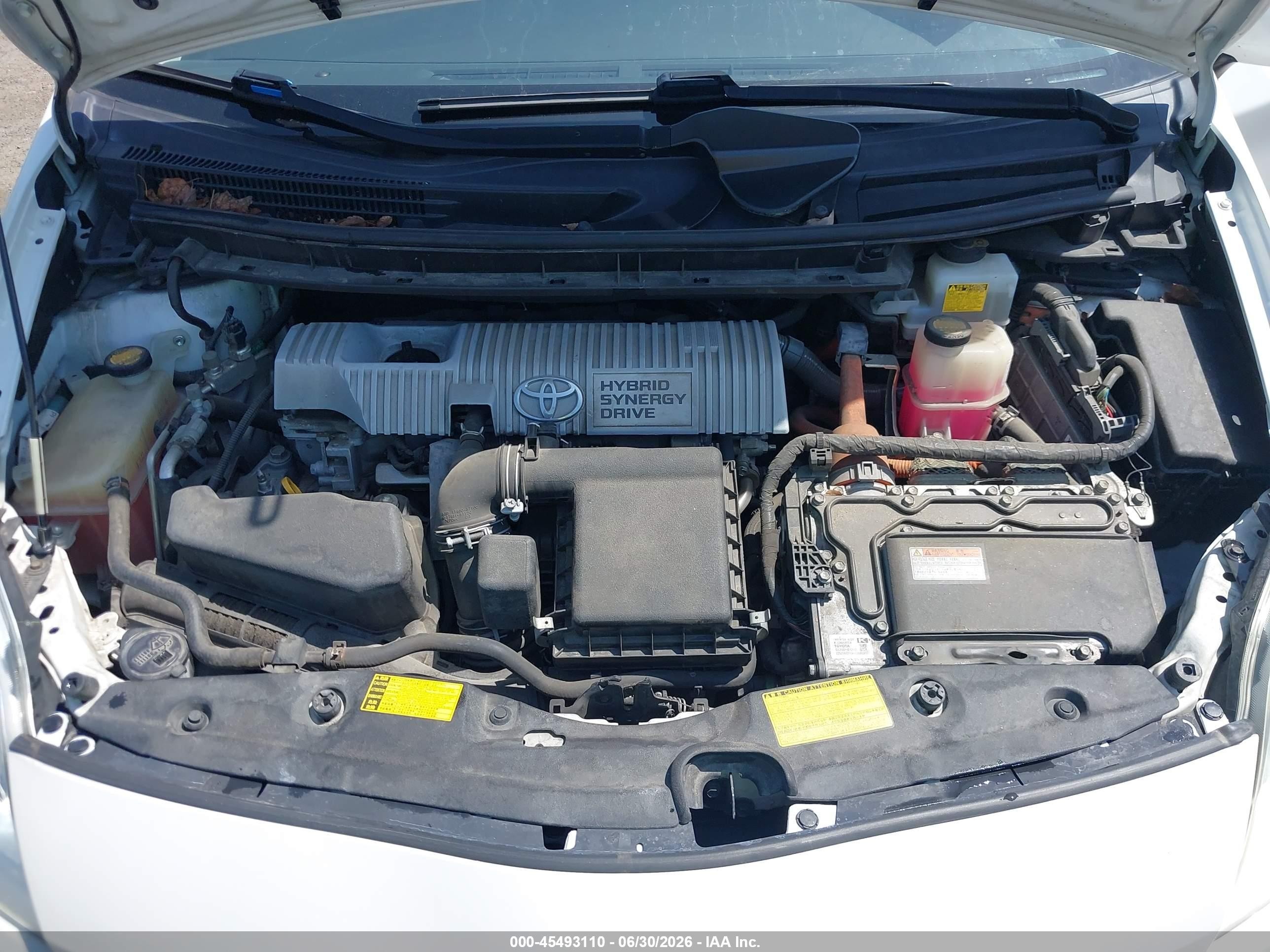 2013 Toyota Prius Two Белый vin: JTDKN3DU4D5542901