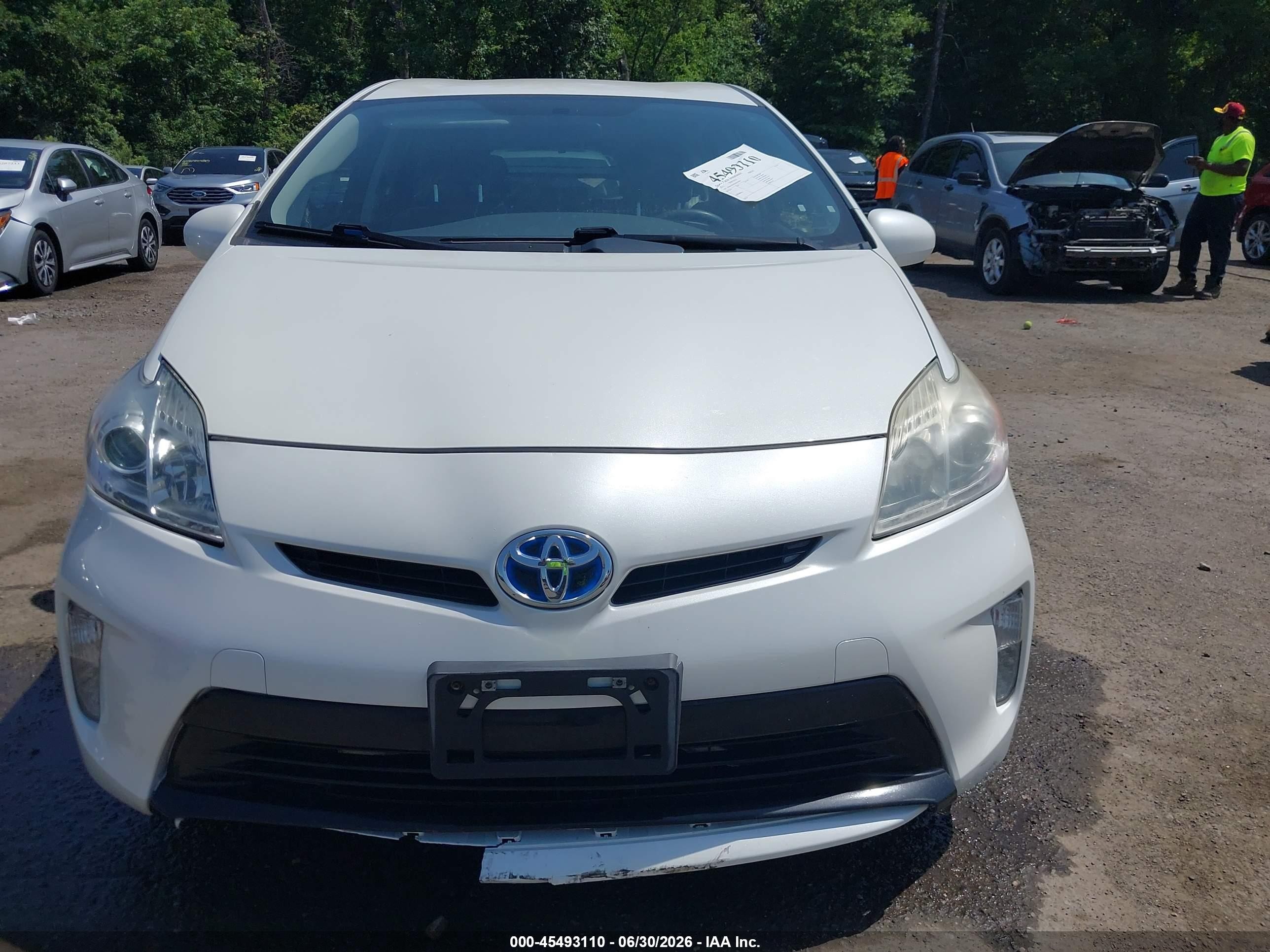 2013 Toyota Prius Two Белый vin: JTDKN3DU4D5542901