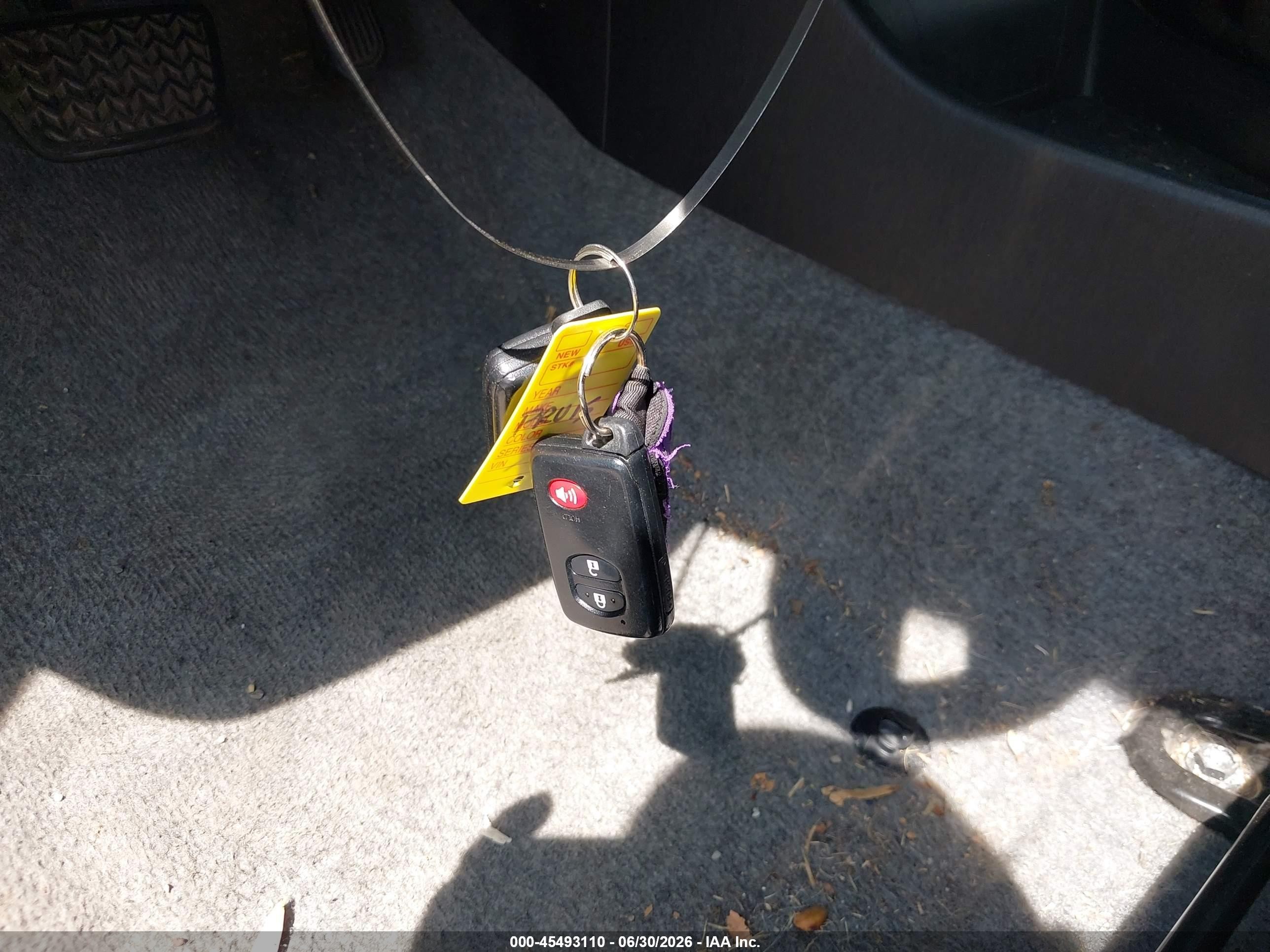 2013 Toyota Prius Two Белый vin: JTDKN3DU4D5542901