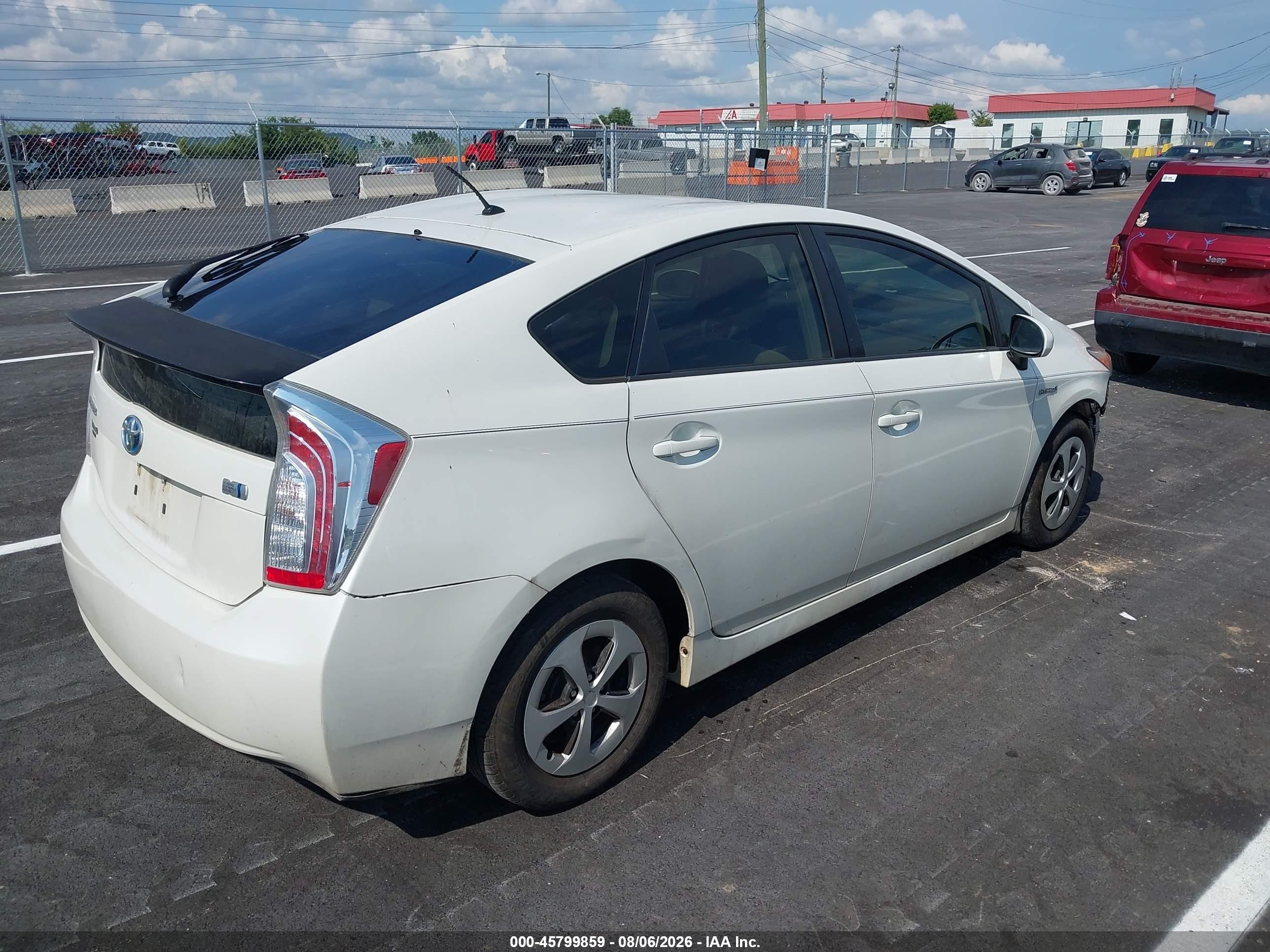 2013 Toyota Prius Two White vin: JTDKN3DU4D5560234