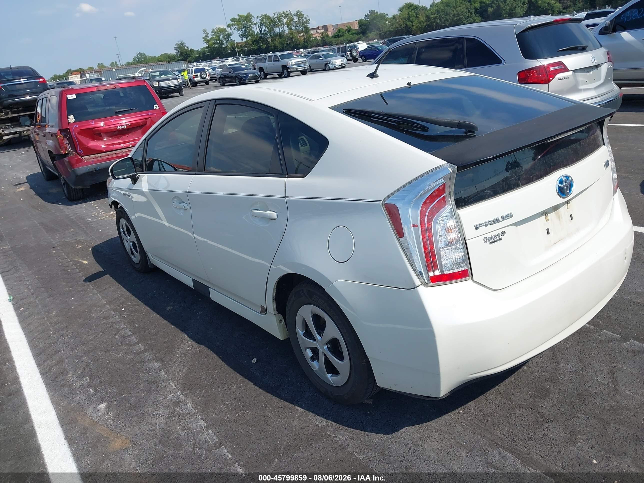 2013 Toyota Prius Two White vin: JTDKN3DU4D5560234