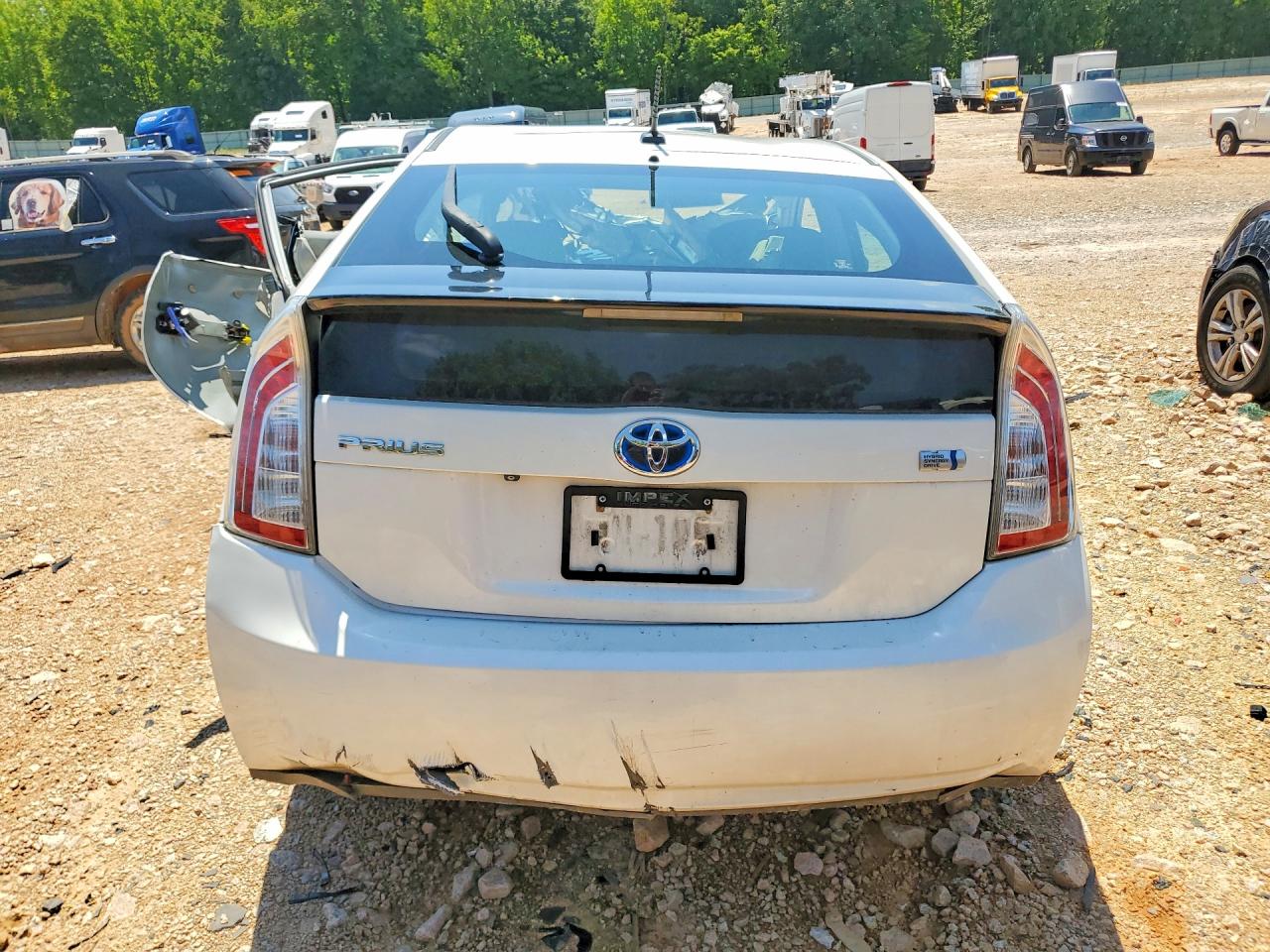 2013 Toyota Prius Three White vin: JTDKN3DU4D5567068