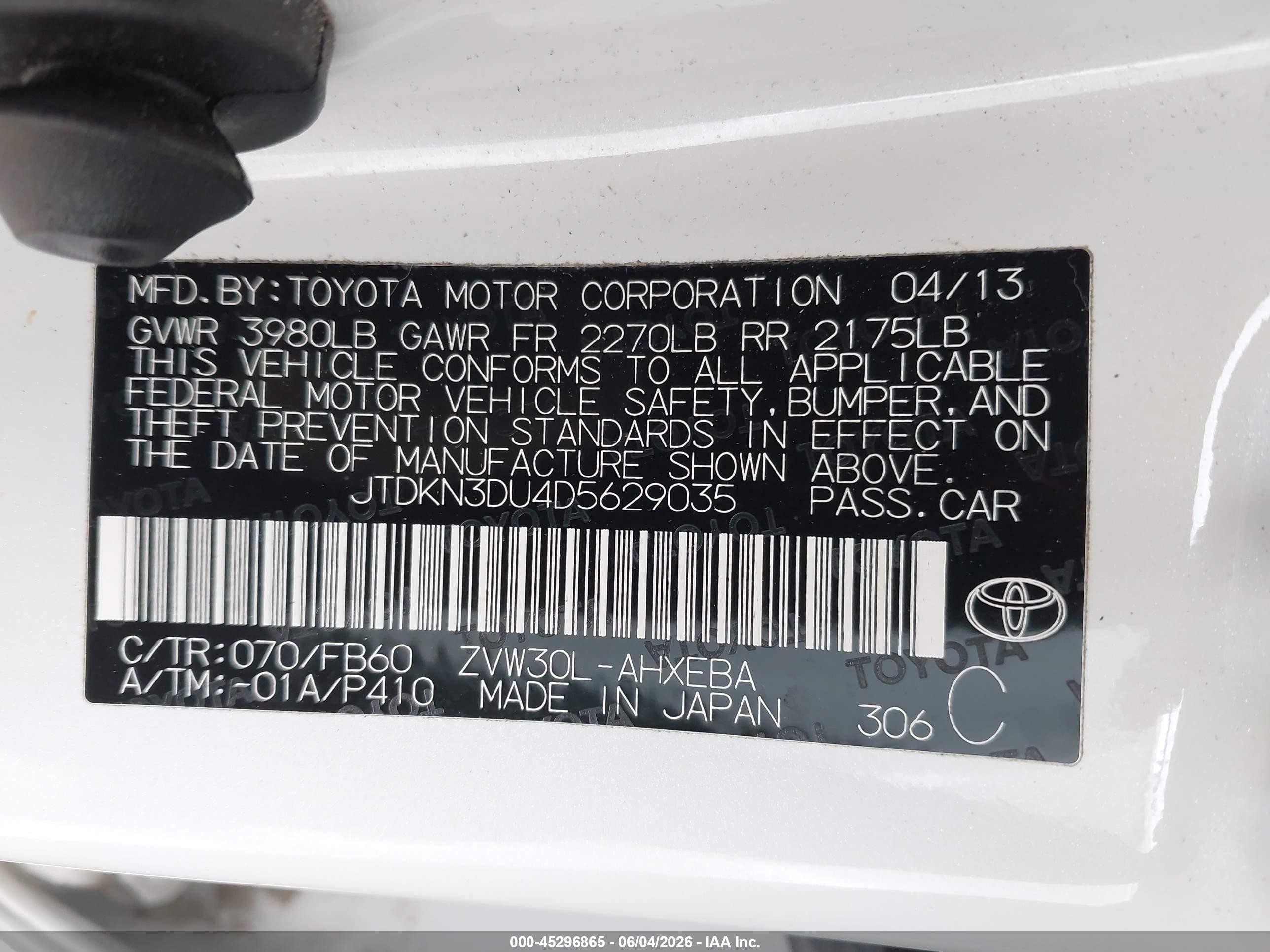 2013 Toyota Prius Two White vin: JTDKN3DU4D5629035