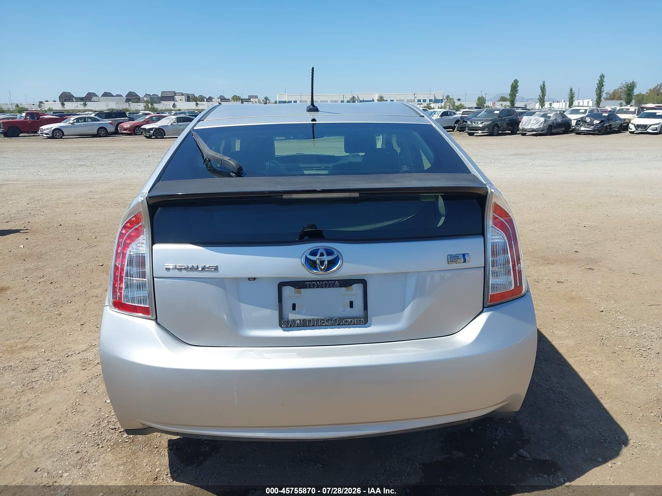 2013 Toyota Prius Five Silver vin: JTDKN3DU4D5647986