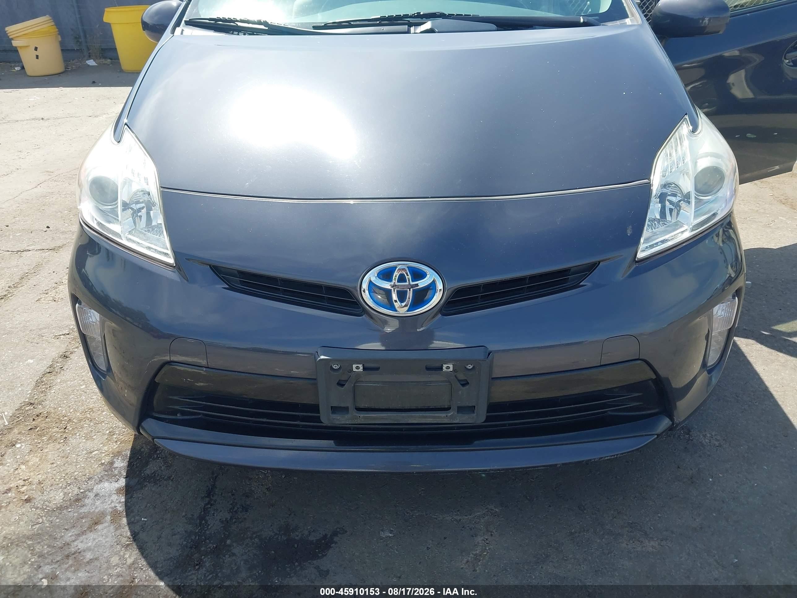 2014 Toyota Prius Two Gray vin: JTDKN3DU4E1749992