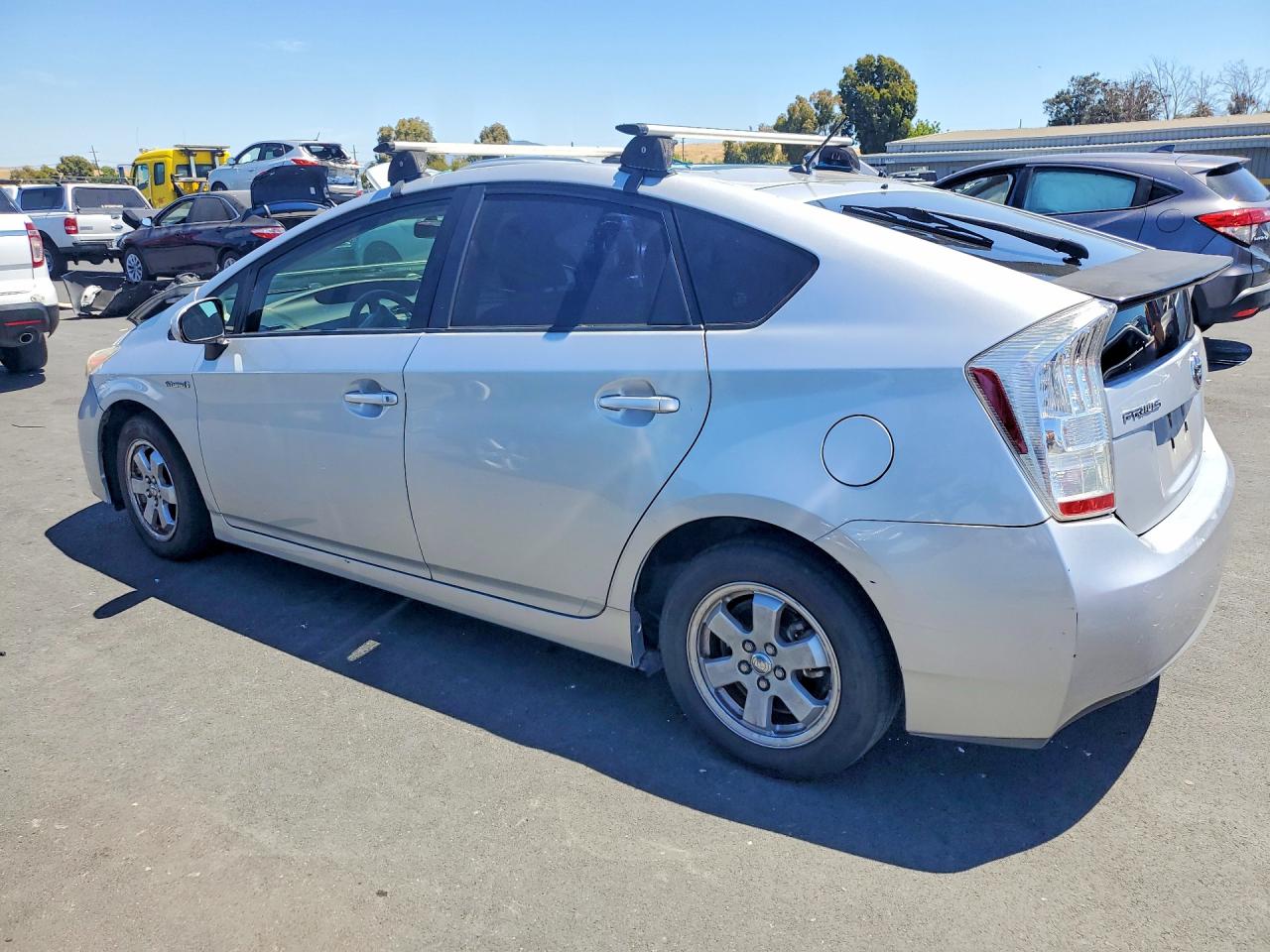 2014 Toyota Prius Two Silver vin: JTDKN3DU4E1752293