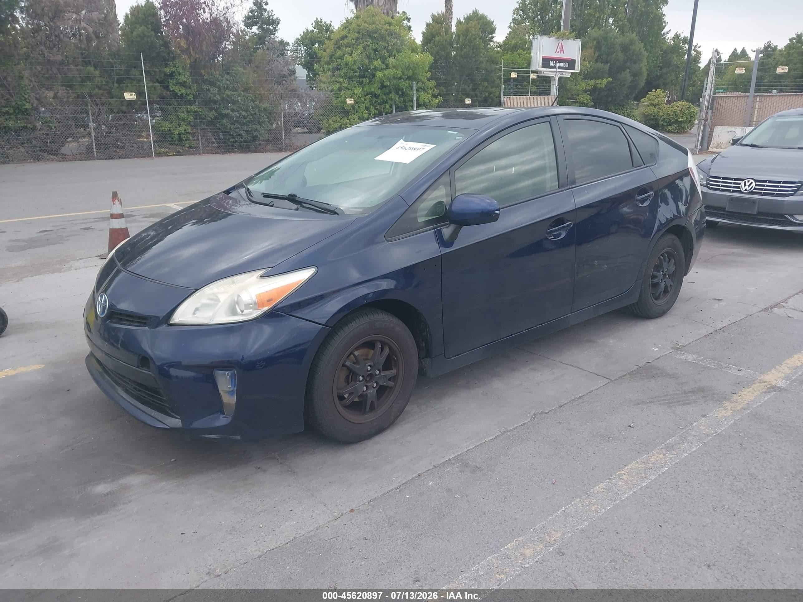 2015 Toyota Prius Two Blue vin: JTDKN3DU4F0414707