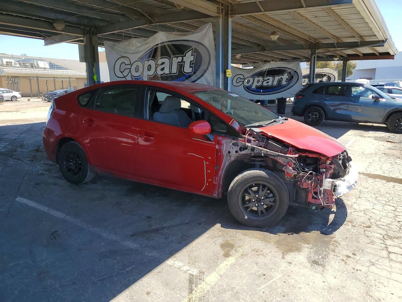 2015 Toyota Prius Three Burgundy vin: JTDKN3DU4F0417428
