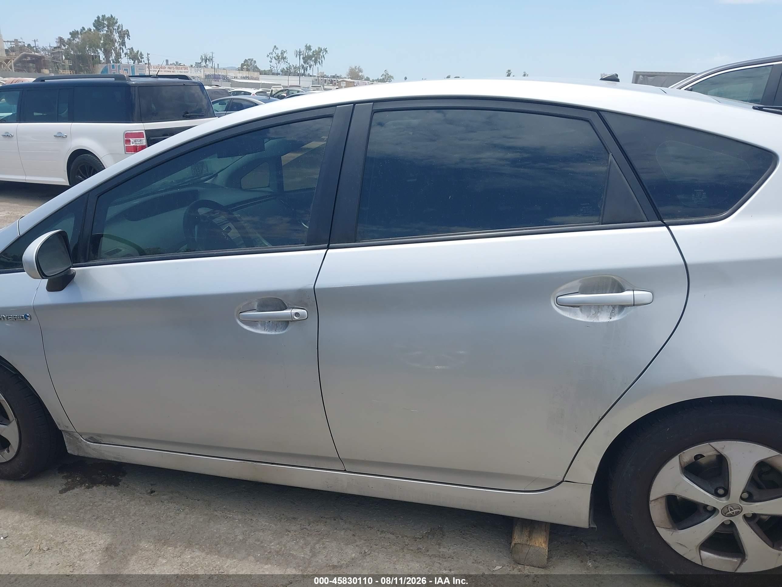 2015 Toyota Prius Two Gray vin: JTDKN3DU4F0445469