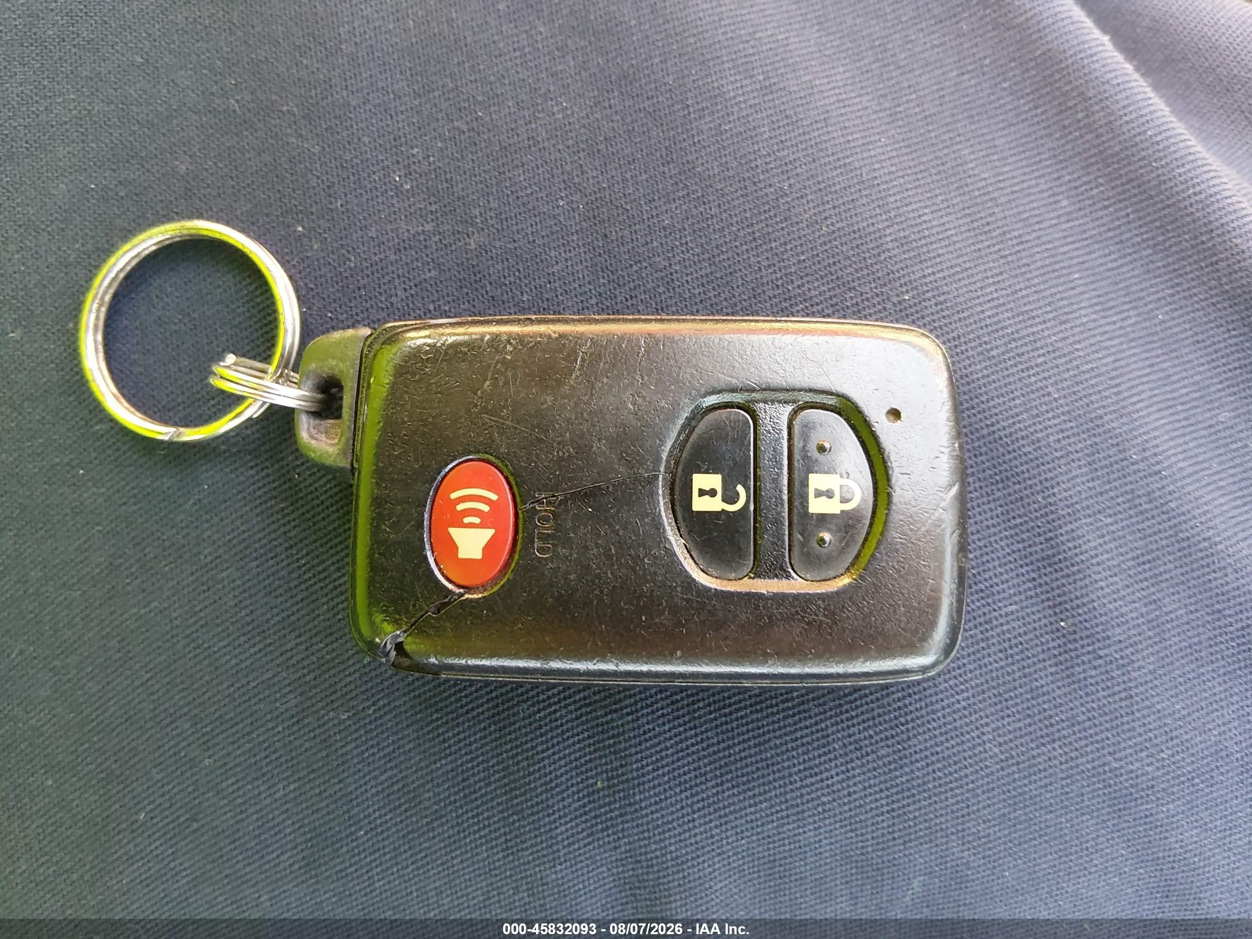 2015 Toyota Prius Two Серый vin: JTDKN3DU4F0463082