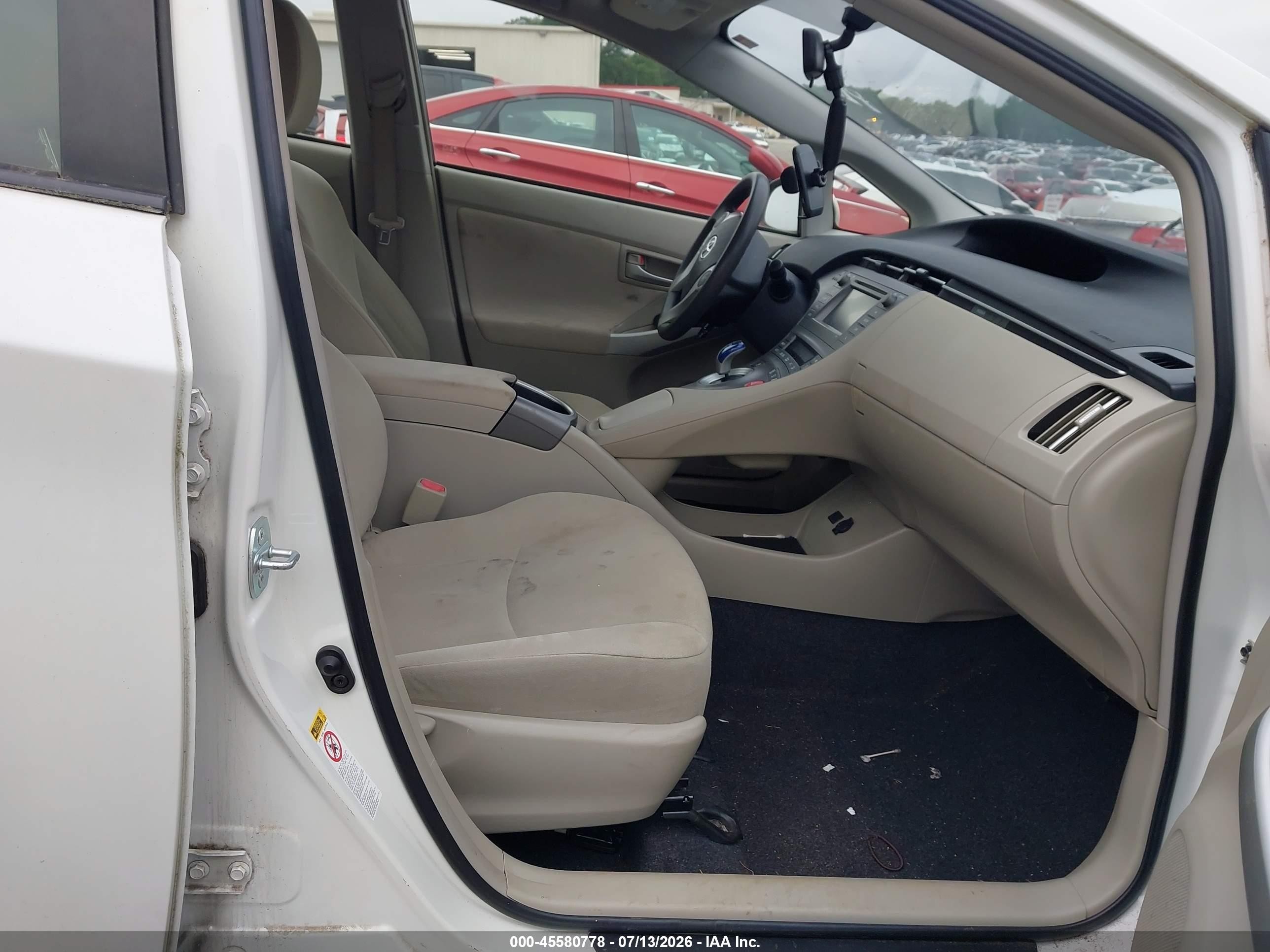 2015 Toyota Prius Two White vin: JTDKN3DU4F0467956