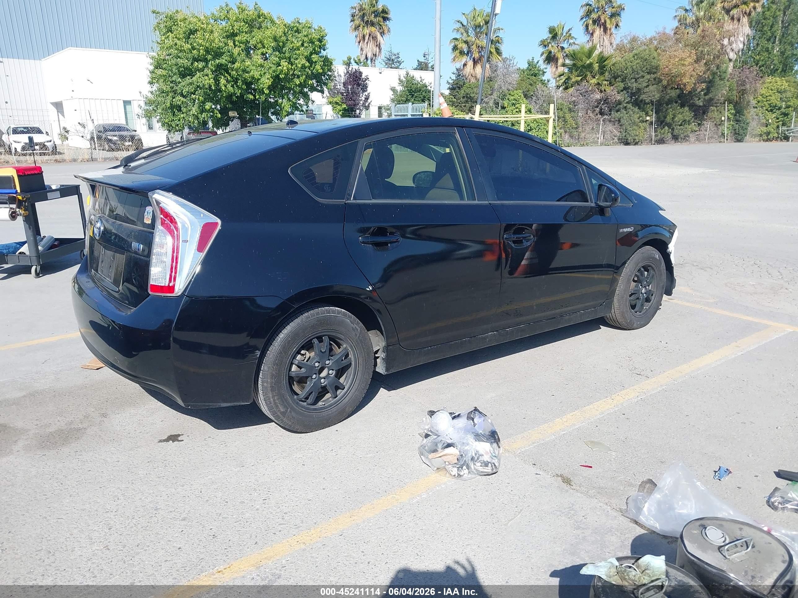 2015 Toyota Prius   Black vin: JTDKN3DU4F0483672