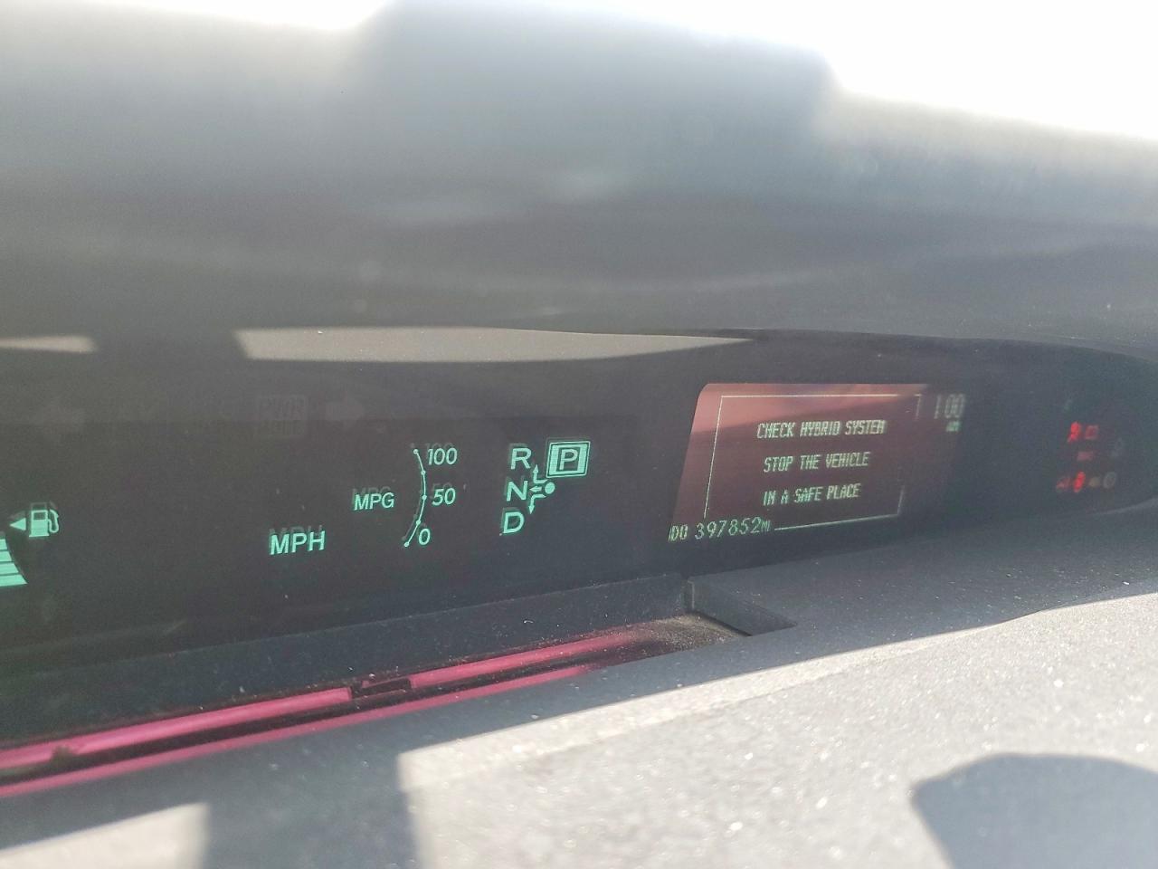 2015 Toyota Prius Two Серебряный vin: JTDKN3DU4F1907636