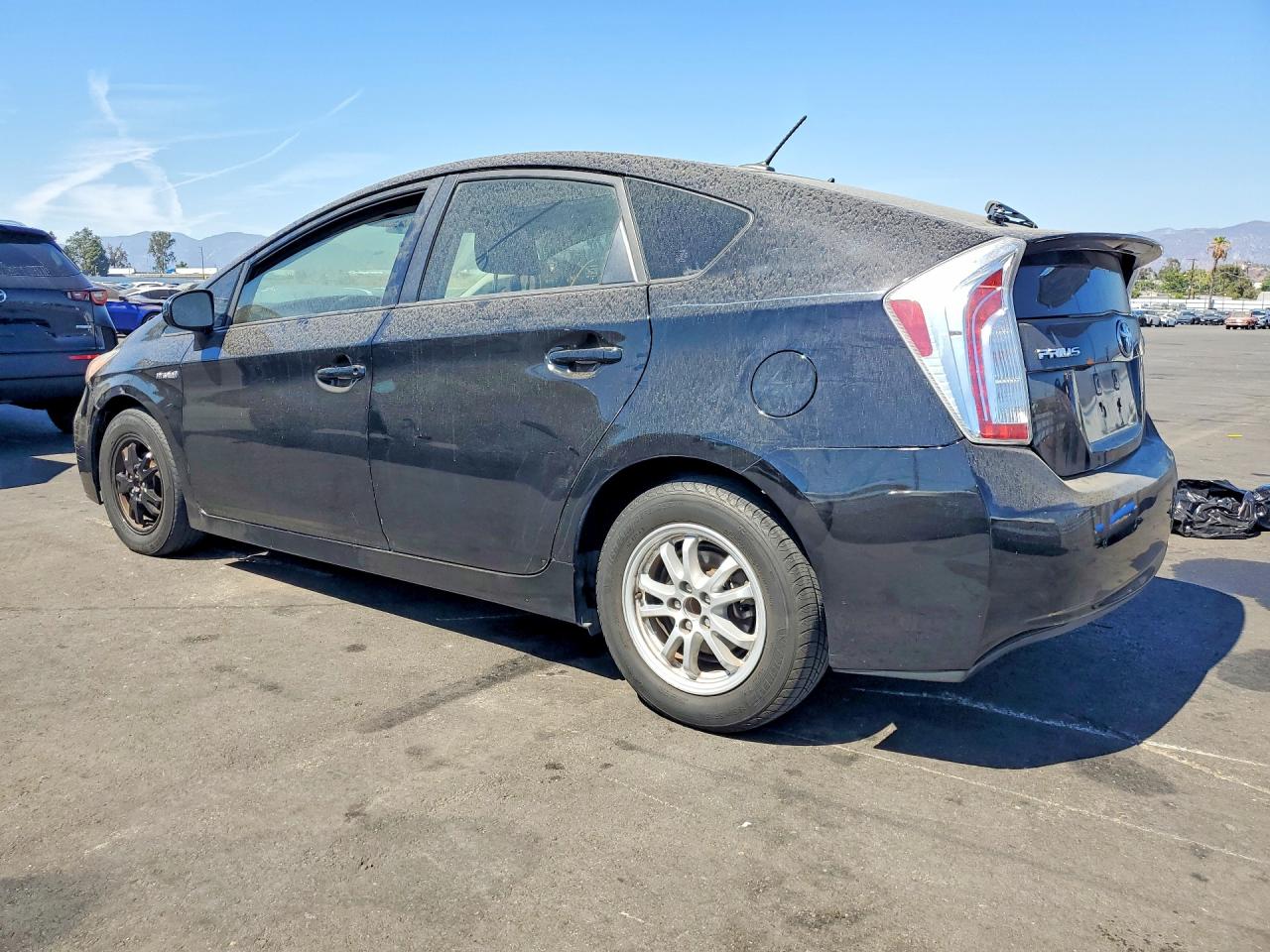 2015 Toyota Prius Three Black vin: JTDKN3DU4F1946842