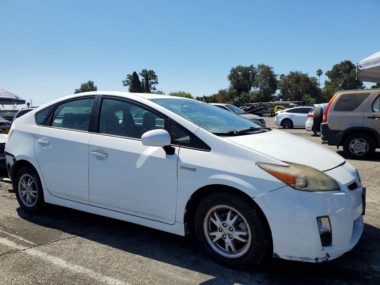 2010 Toyota Prius Ii White vin: JTDKN3DU5A0019783