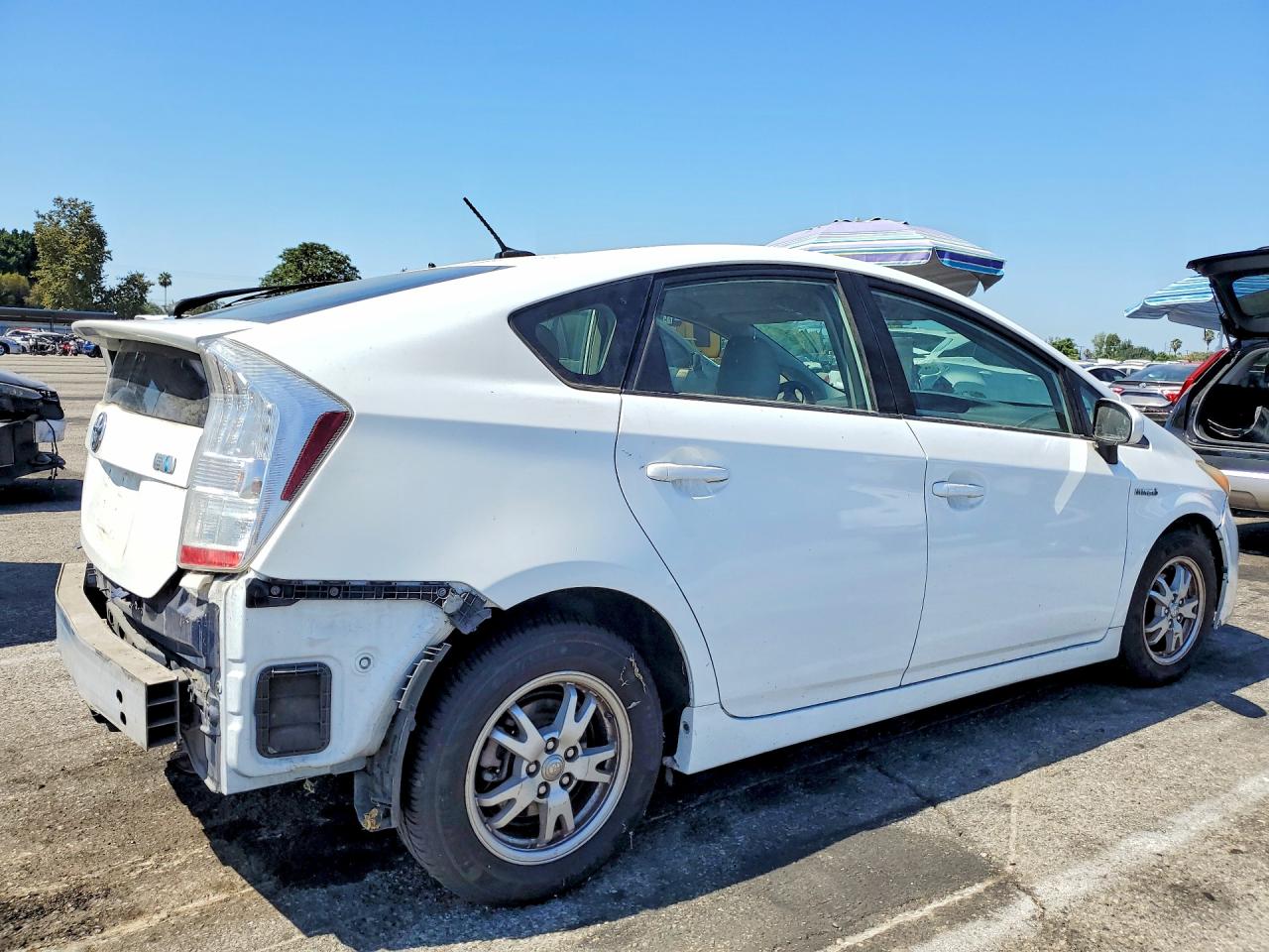 2010 Toyota Prius Ii White vin: JTDKN3DU5A0019783